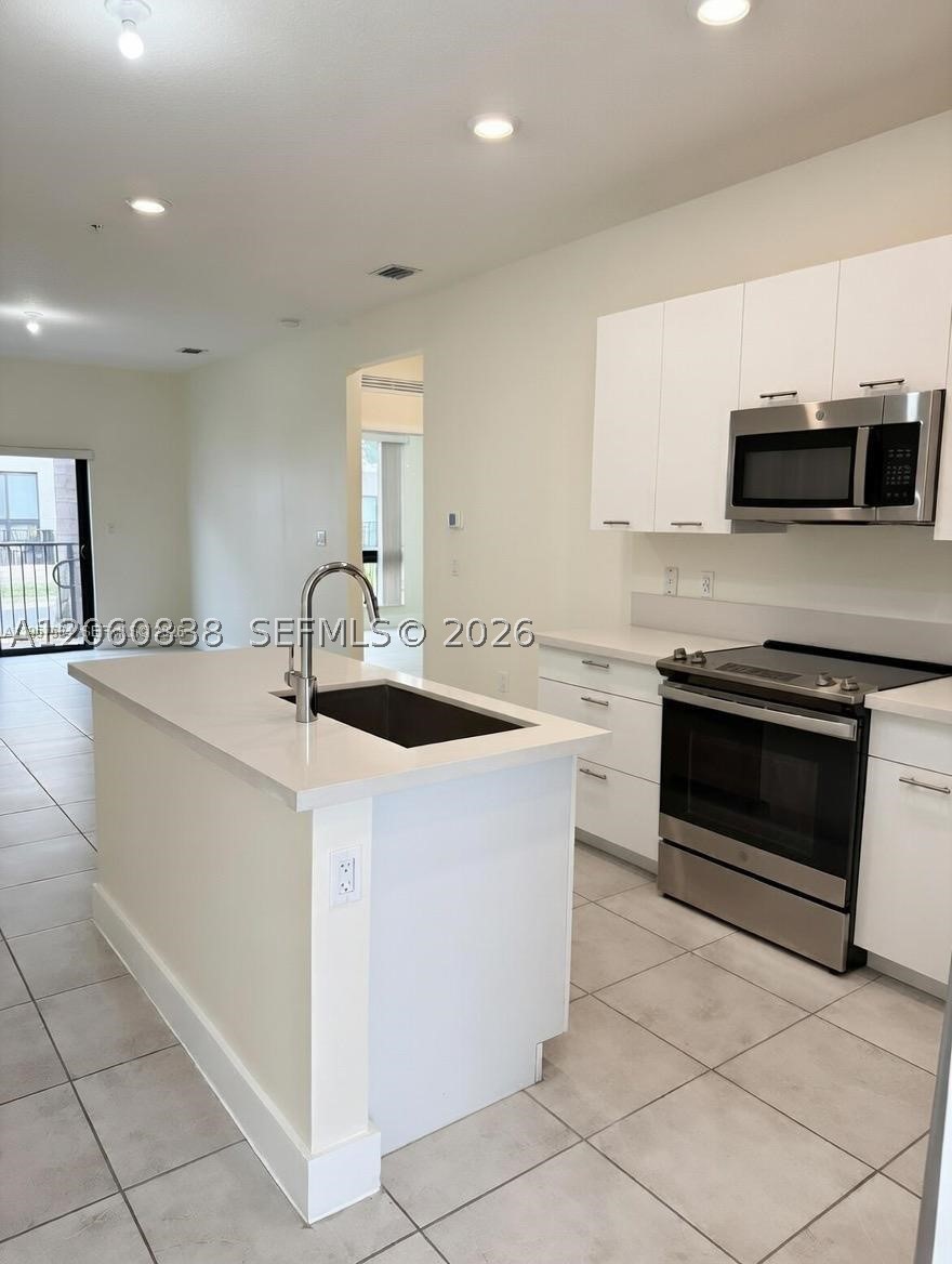 8301 NW 41st St #B-107