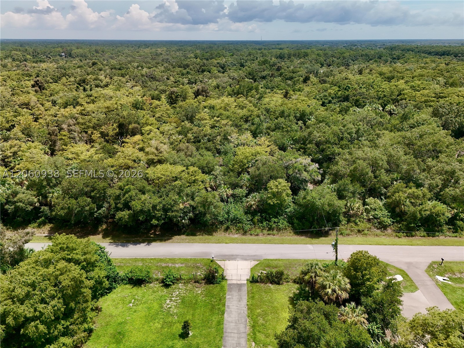 35th Ave Nw Naples, FL 34120