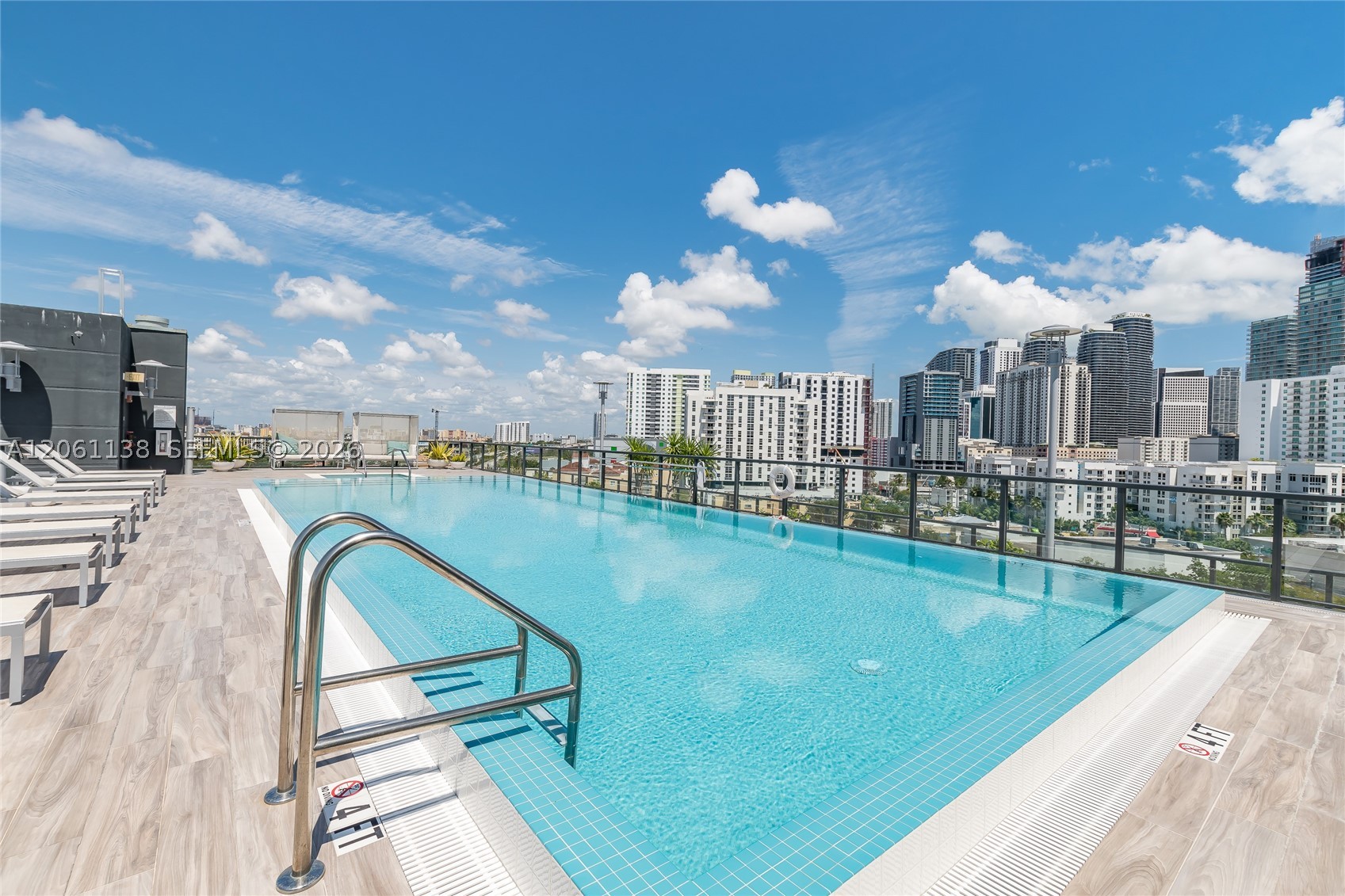 image Cassa Brickell13