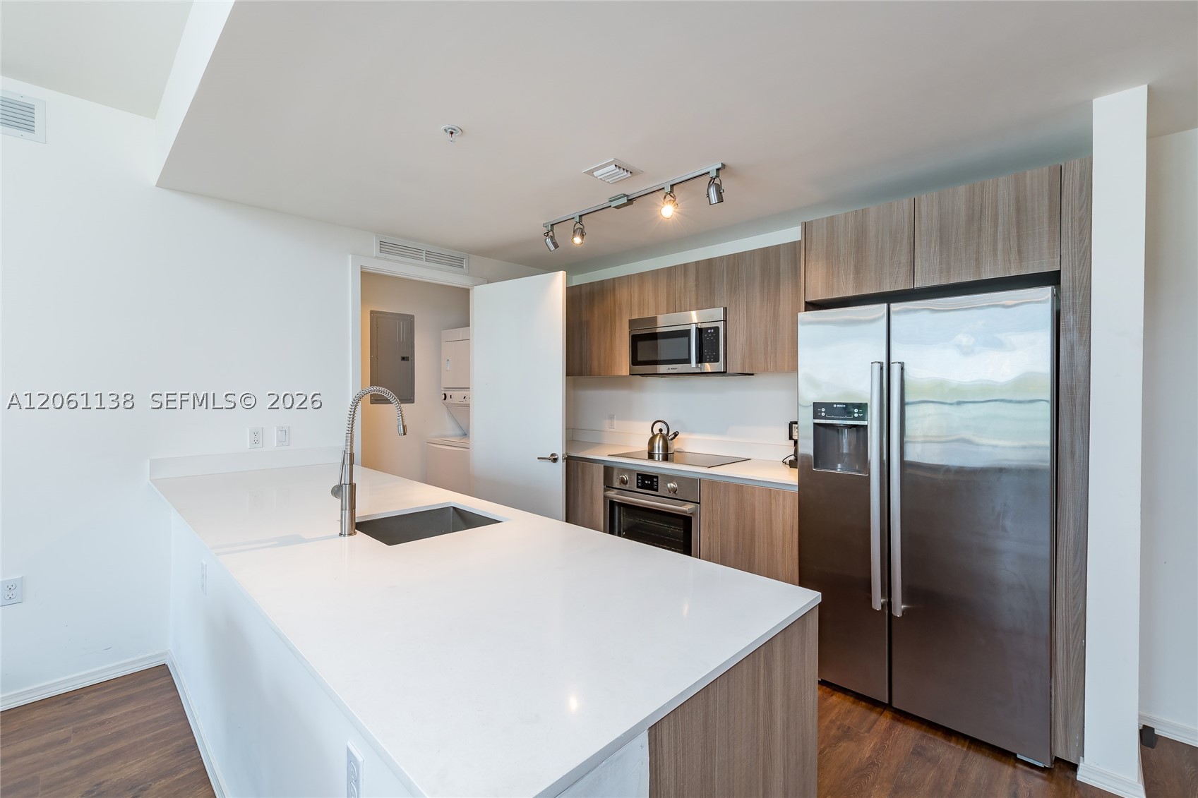 image Cassa Brickell3