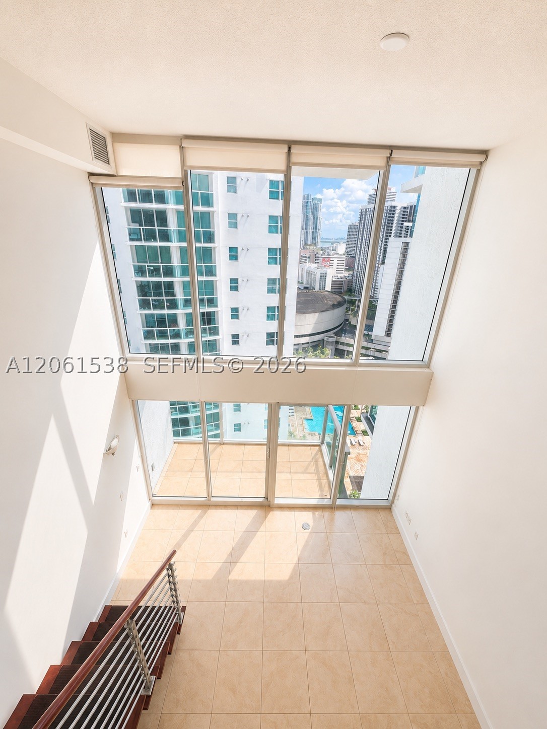 image Brickell on the River South1