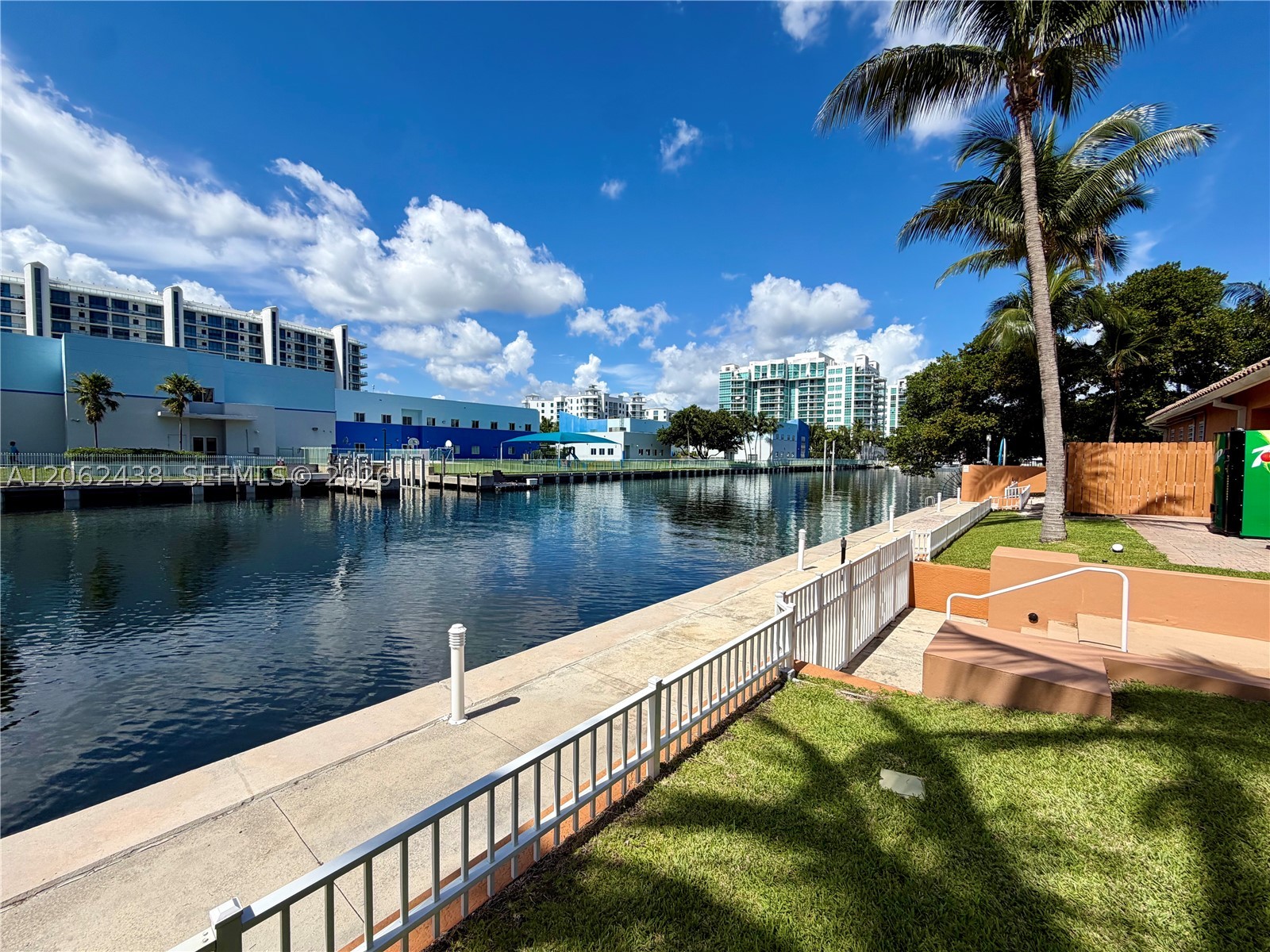 image Aventura Marina 255