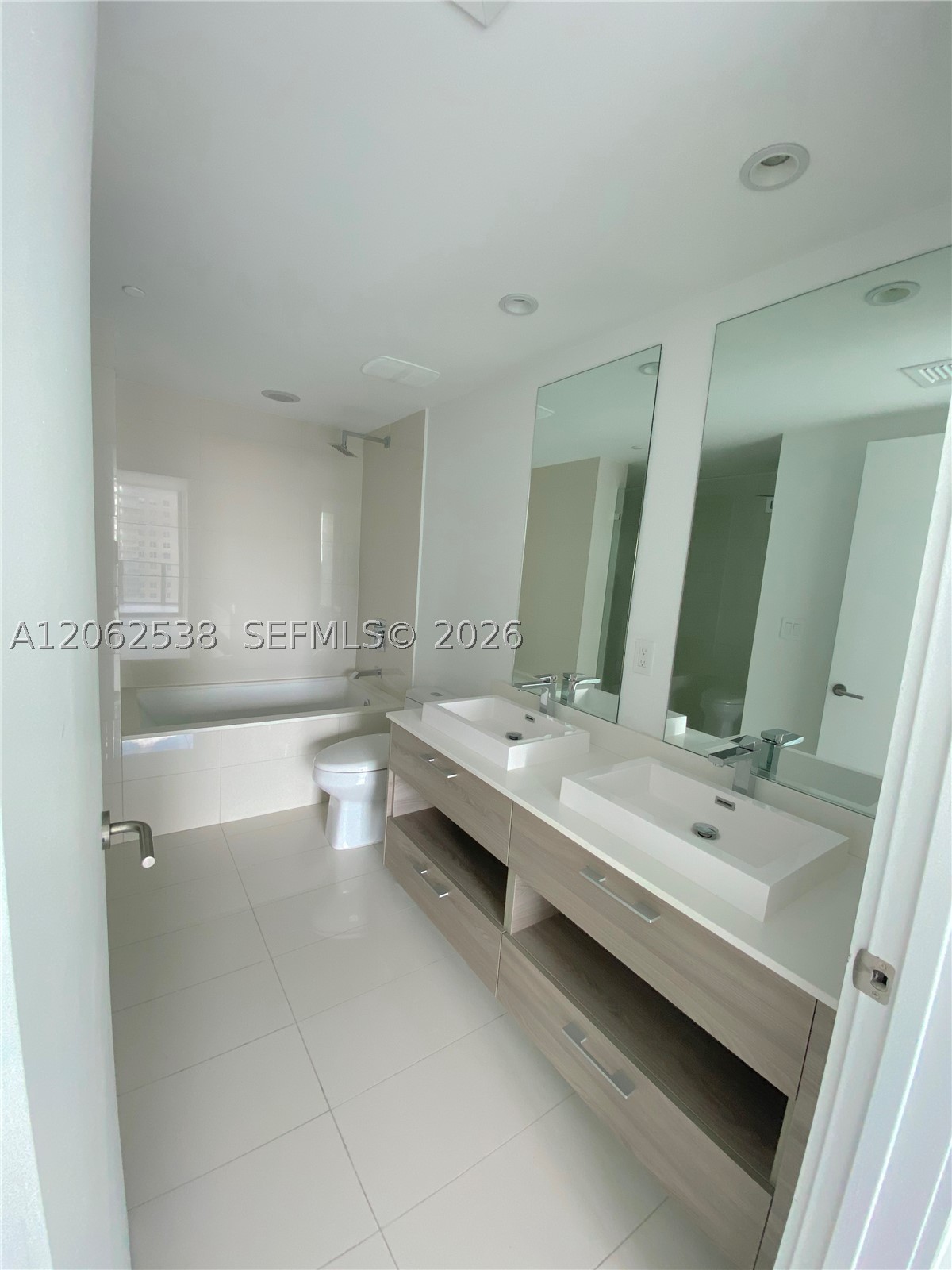 image Dua Miami (SLS Brickell)13