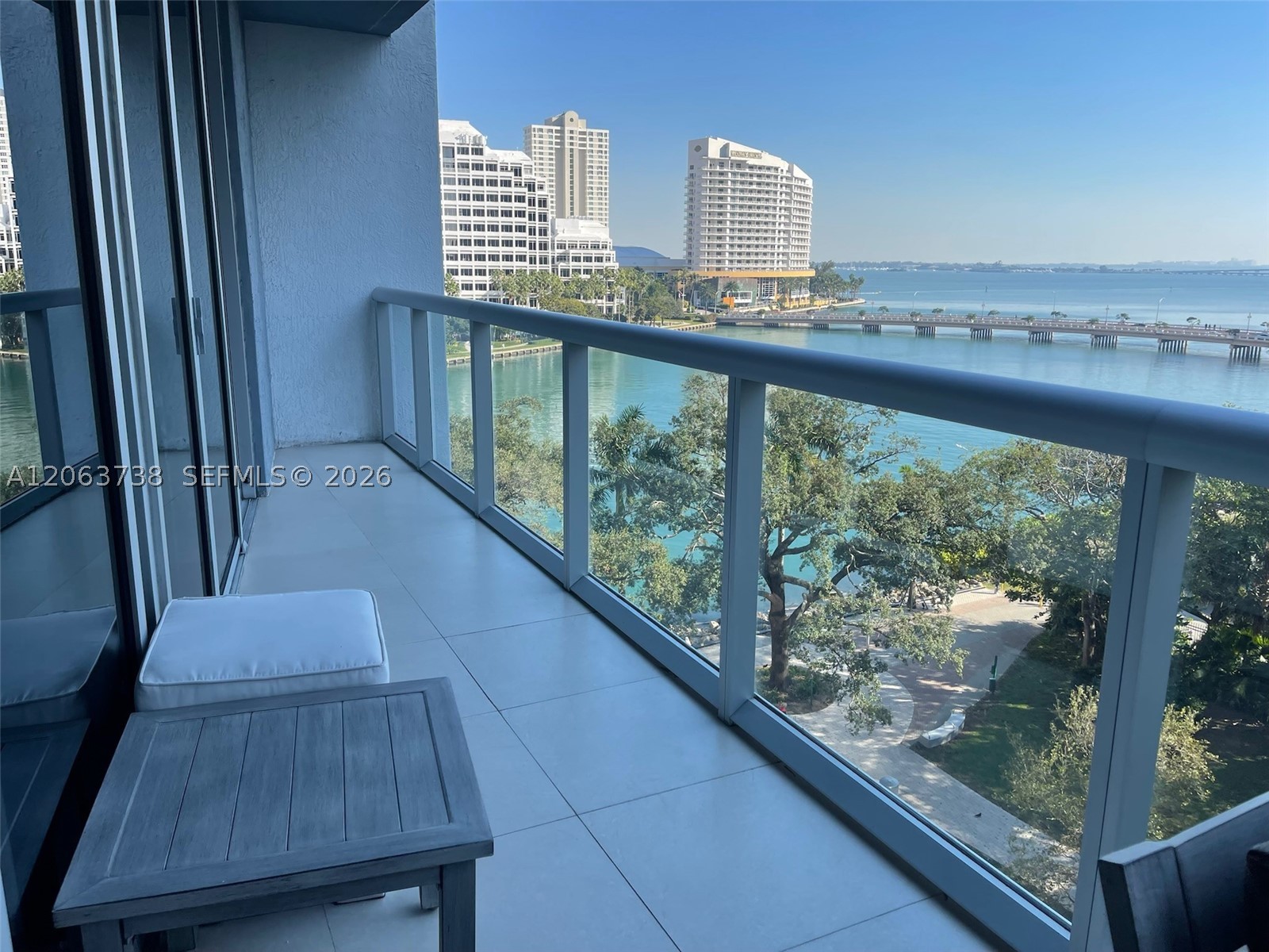 image Icon Brickell II14