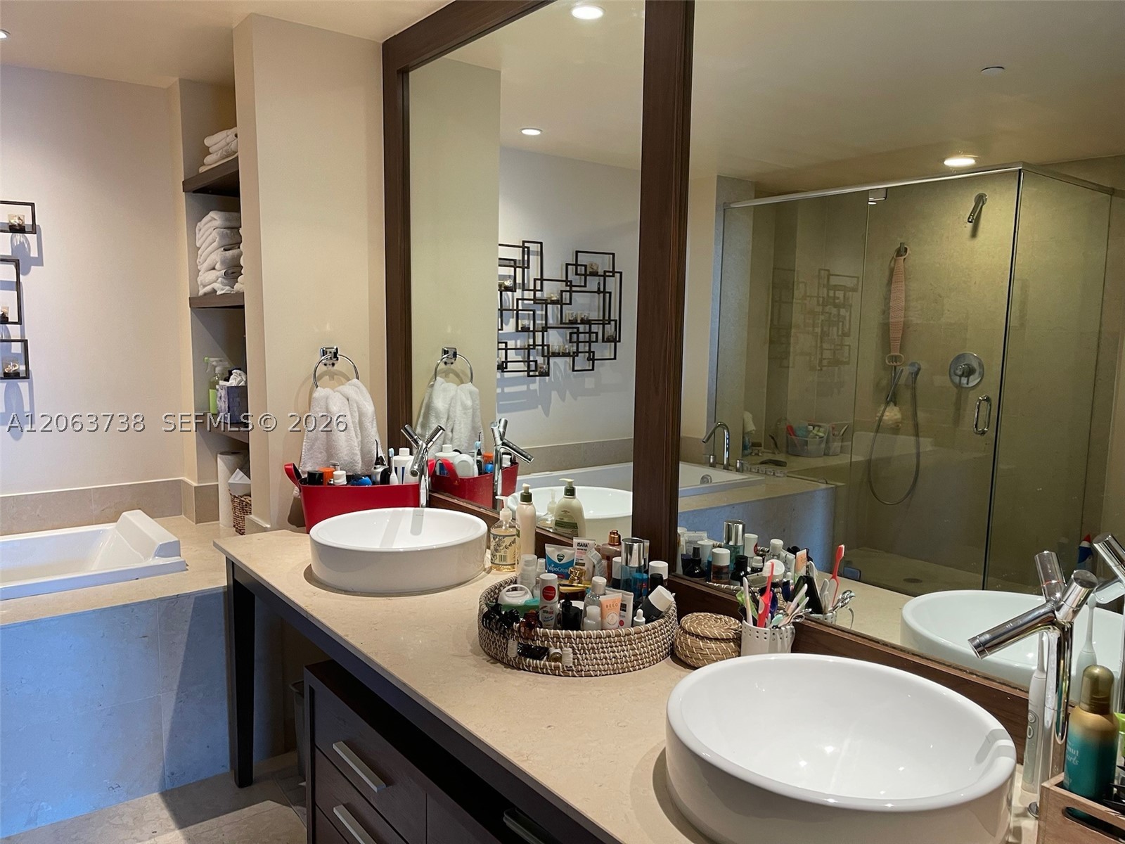 image Icon Brickell II19