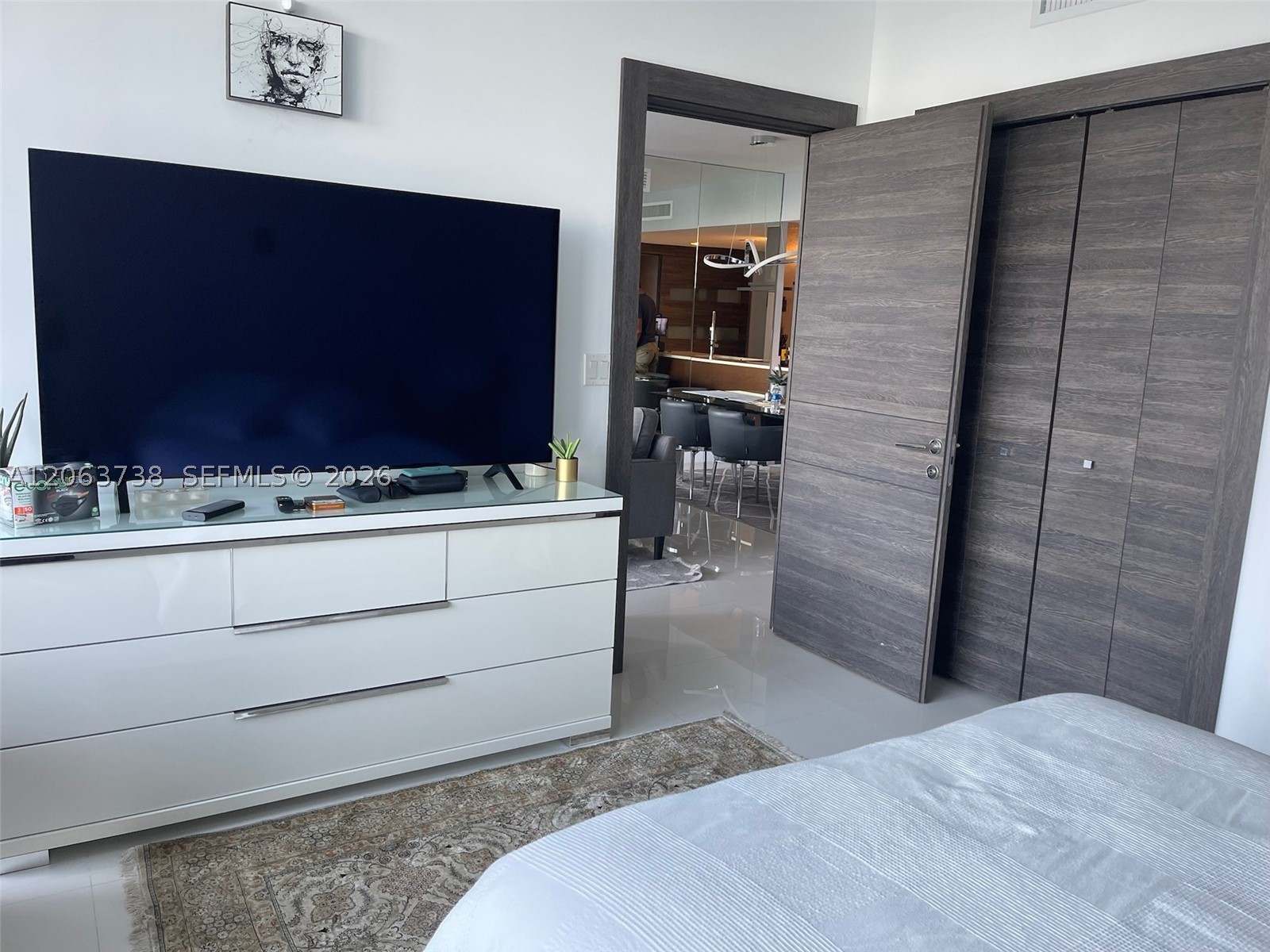 image Icon Brickell II23