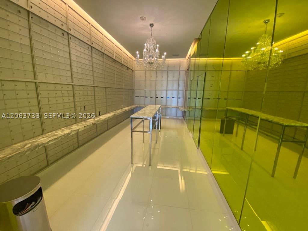 image Icon Brickell II30