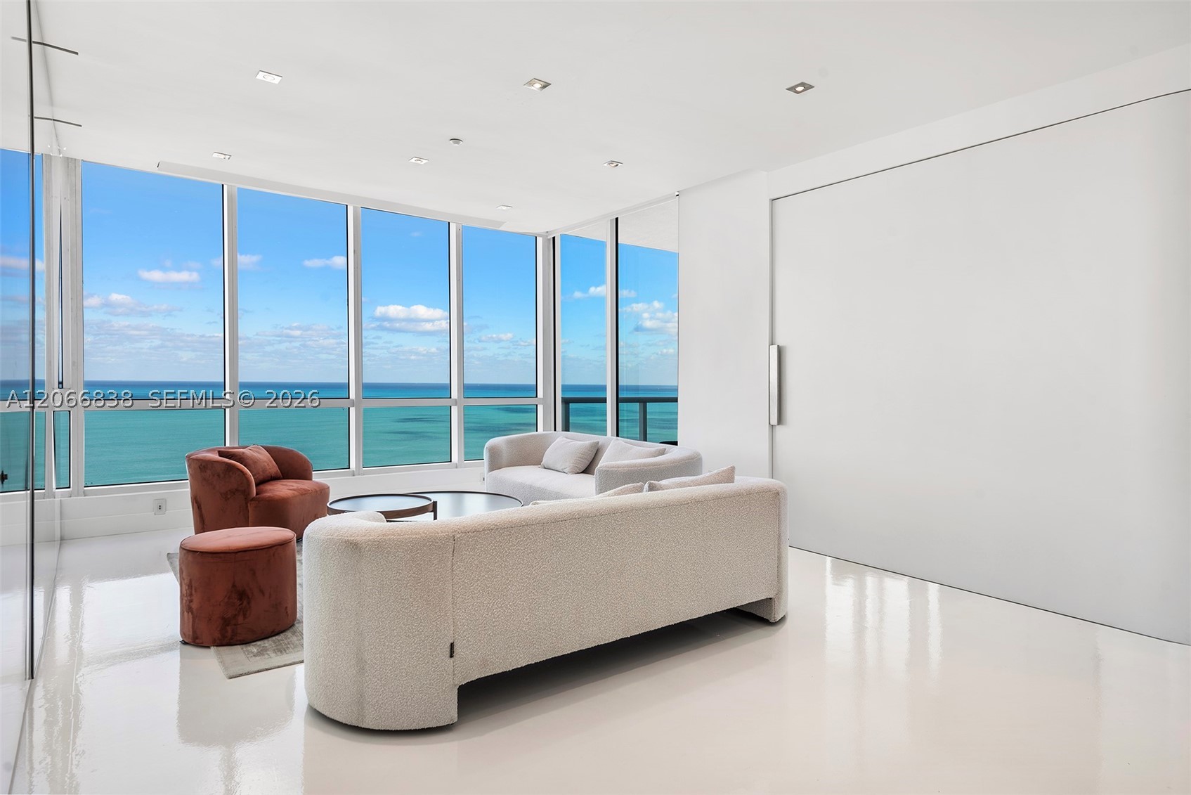 100 S Pointe Dr #2306 Miami Beach, FL 33139