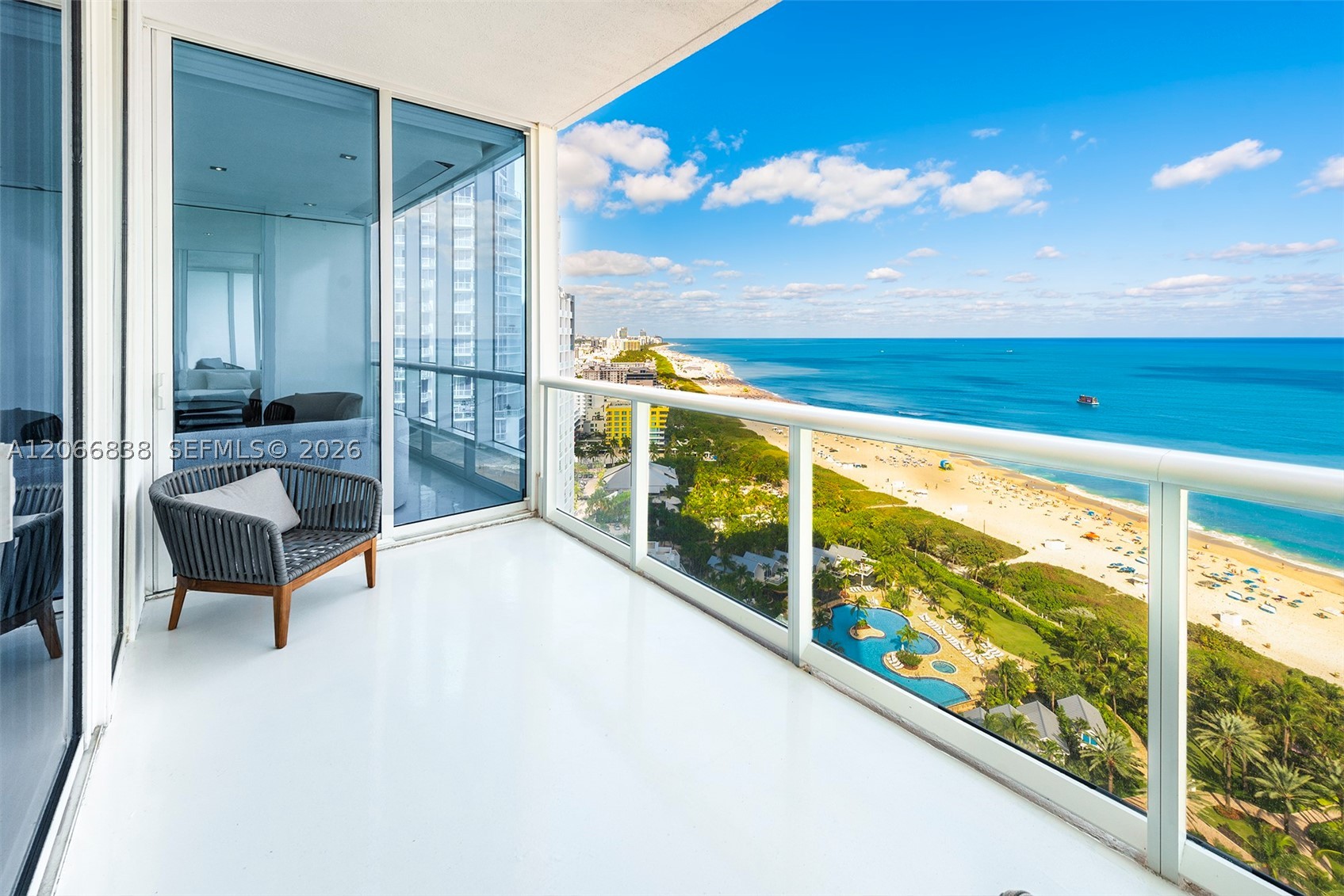 100 S Pointe Dr #2306 Miami Beach, FL 33139