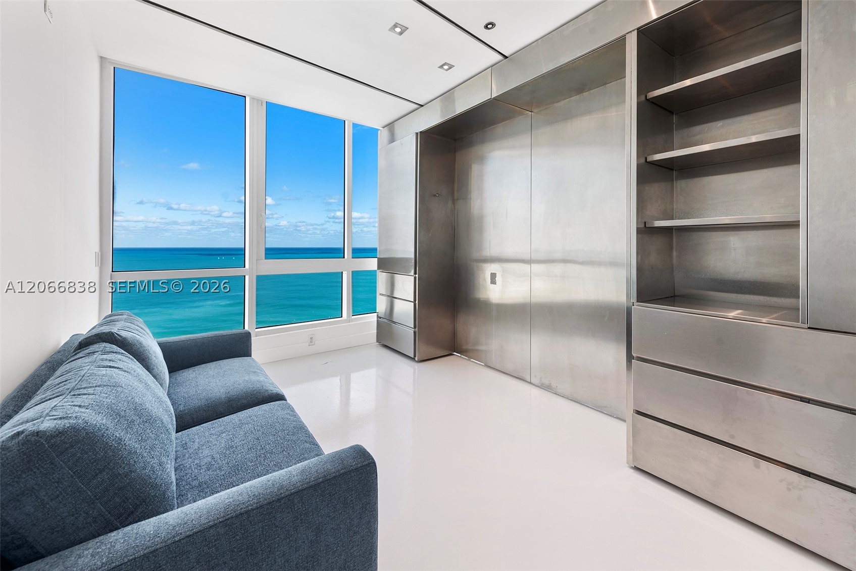 100 S Pointe Dr #2306 Miami Beach, FL 33139