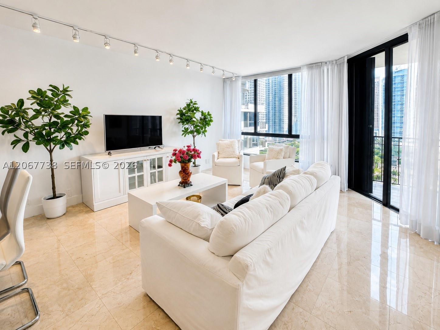 image Brickell Key One1