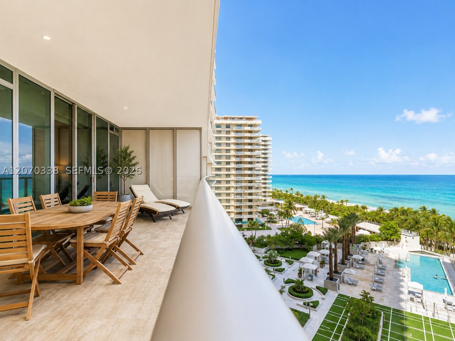 image St Regis Bal Harbour North9