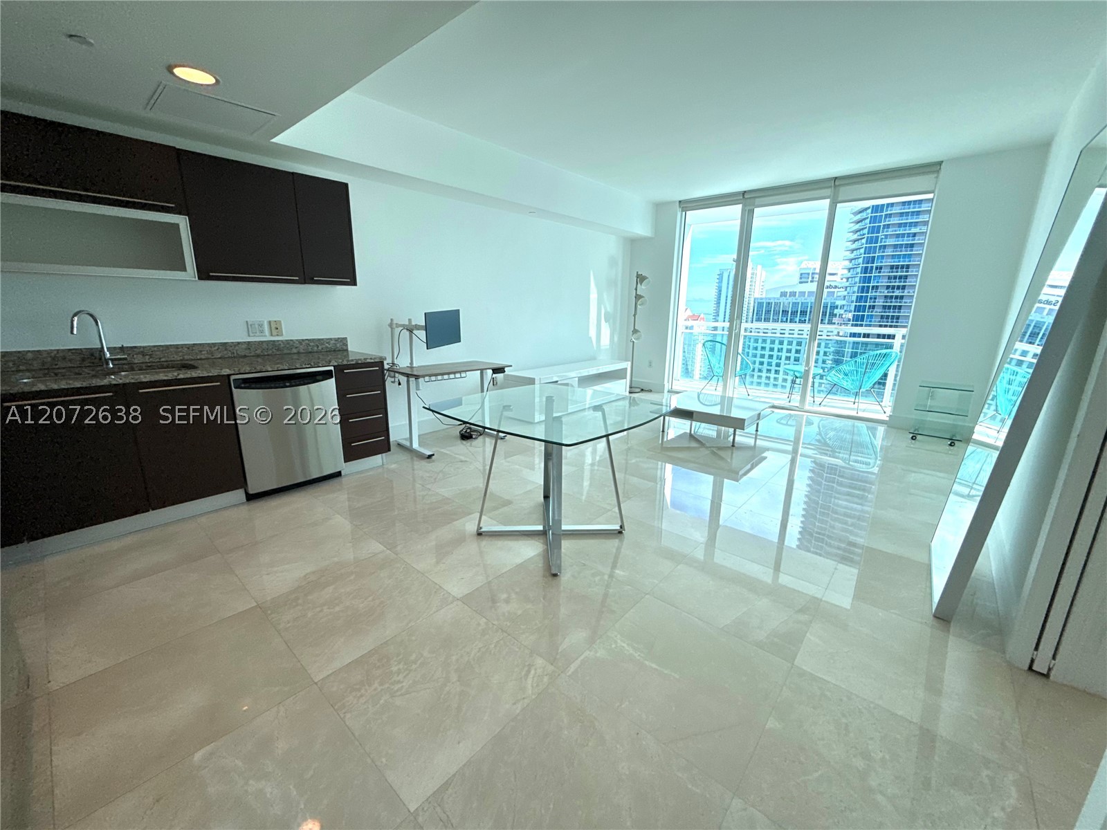 image The Plaza on Brickell East3