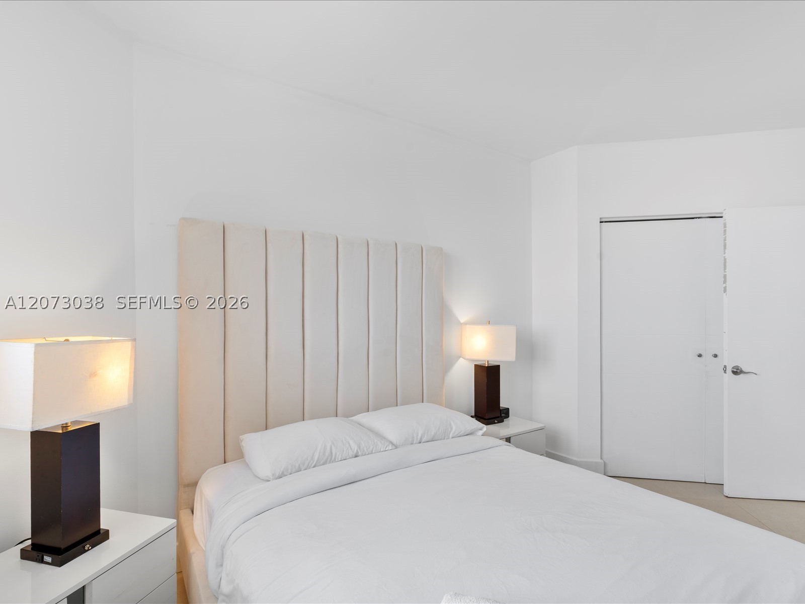 17375 Collins Ave #808 Sunny Isles Beach, FL 33160