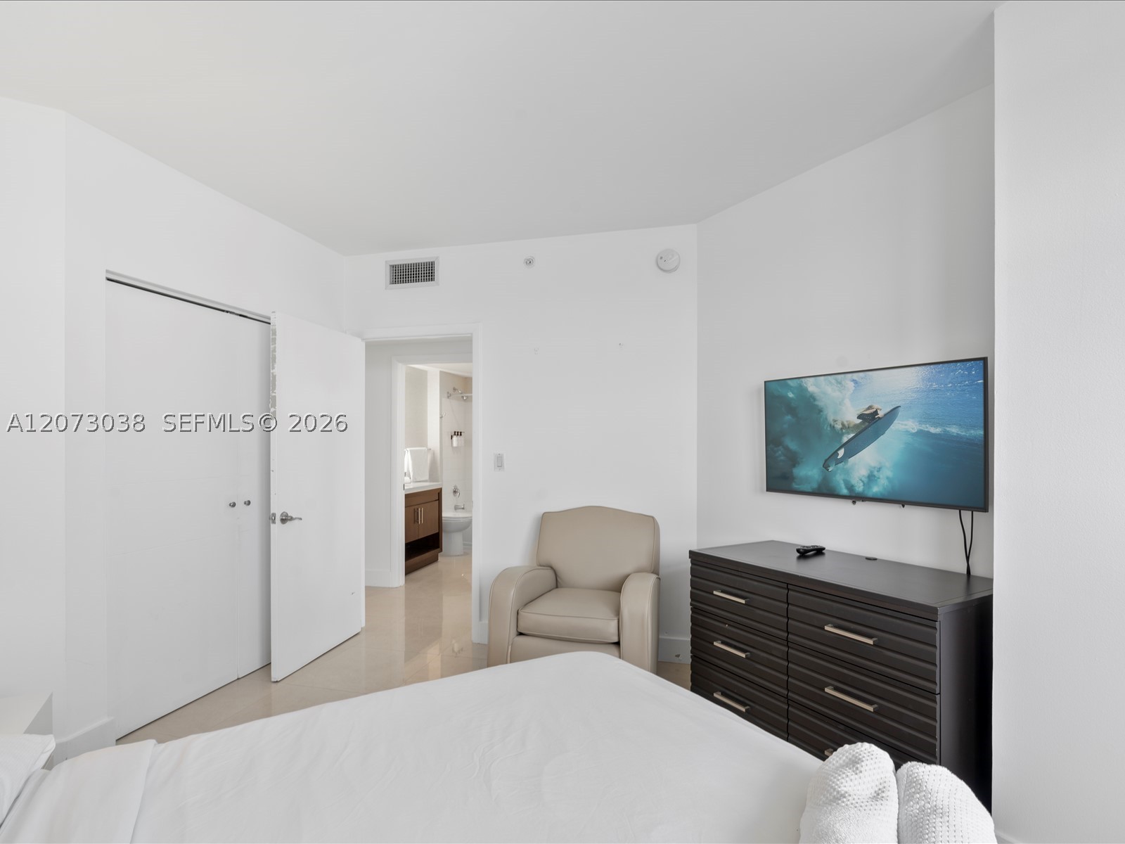 17375 Collins Ave #808 Sunny Isles Beach, FL 33160