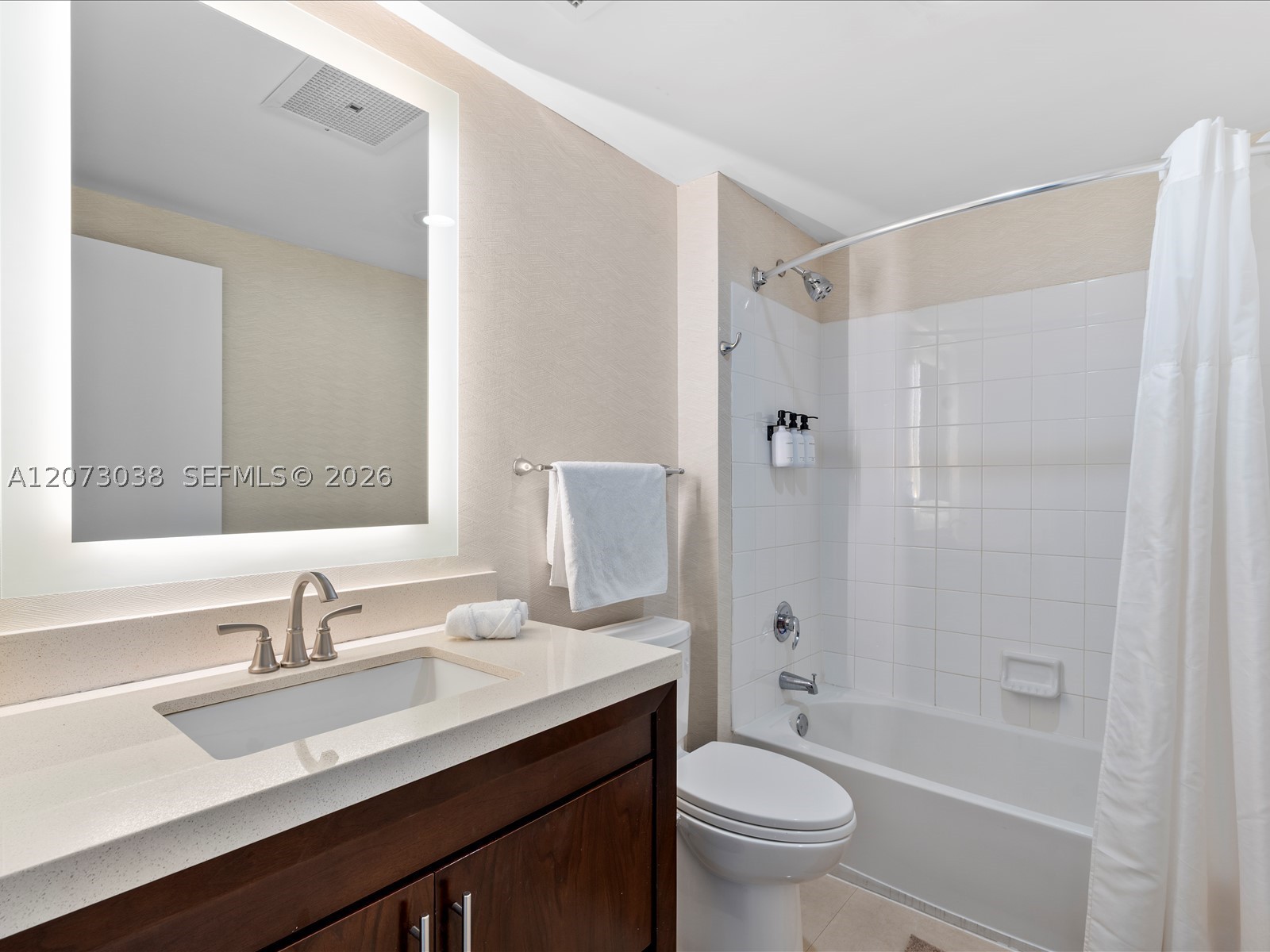 17375 Collins Ave #808 Sunny Isles Beach, FL 33160