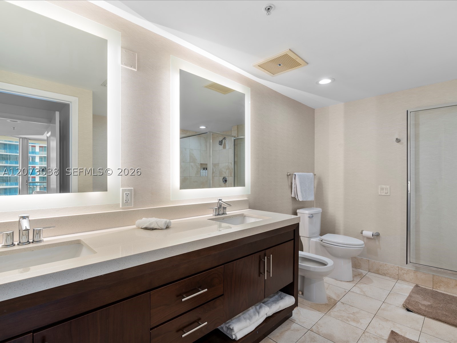 17375 Collins Ave #808 Sunny Isles Beach, FL 33160