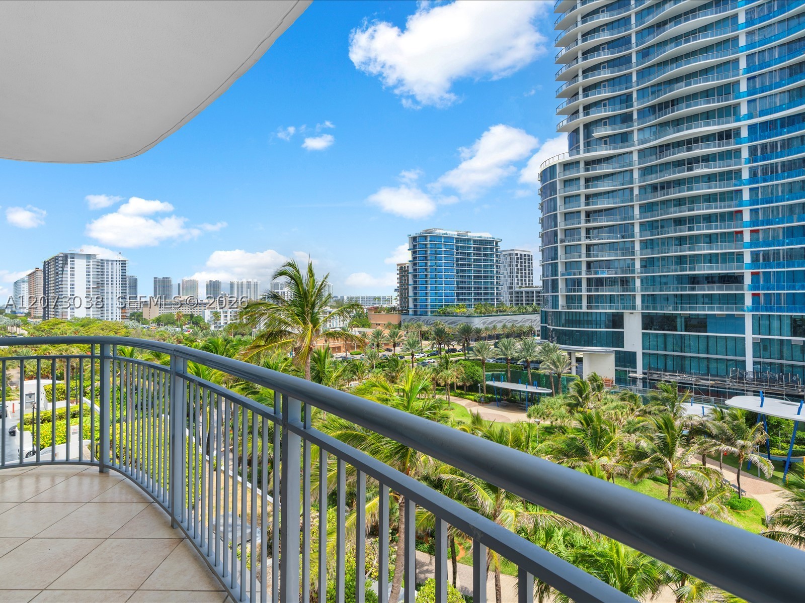 17375 Collins Ave #808 Sunny Isles Beach, FL 33160