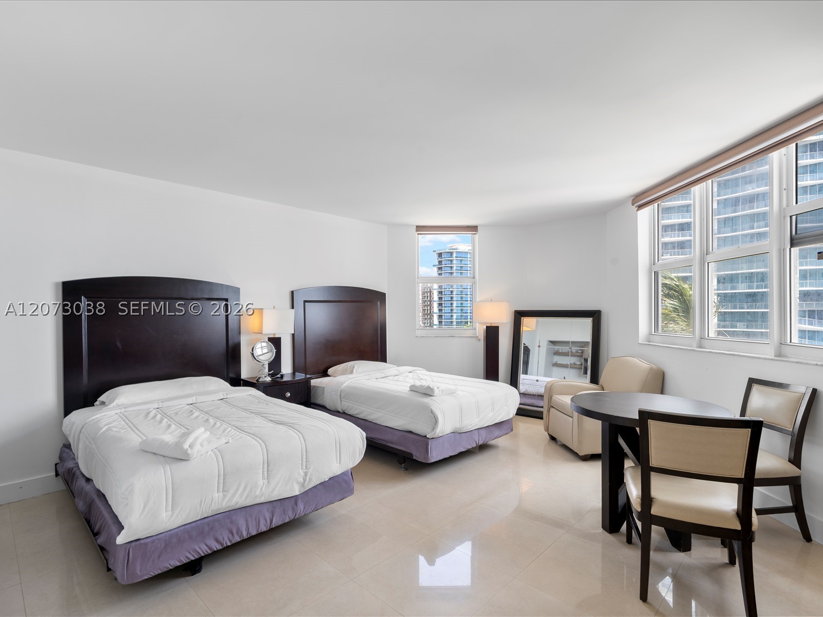 17375 Collins Ave #808 Sunny Isles Beach, FL 33160