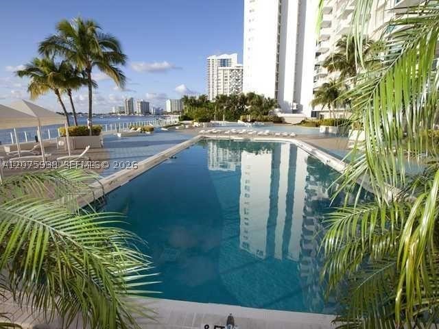 image Mirador 1000 (South Tower)45
