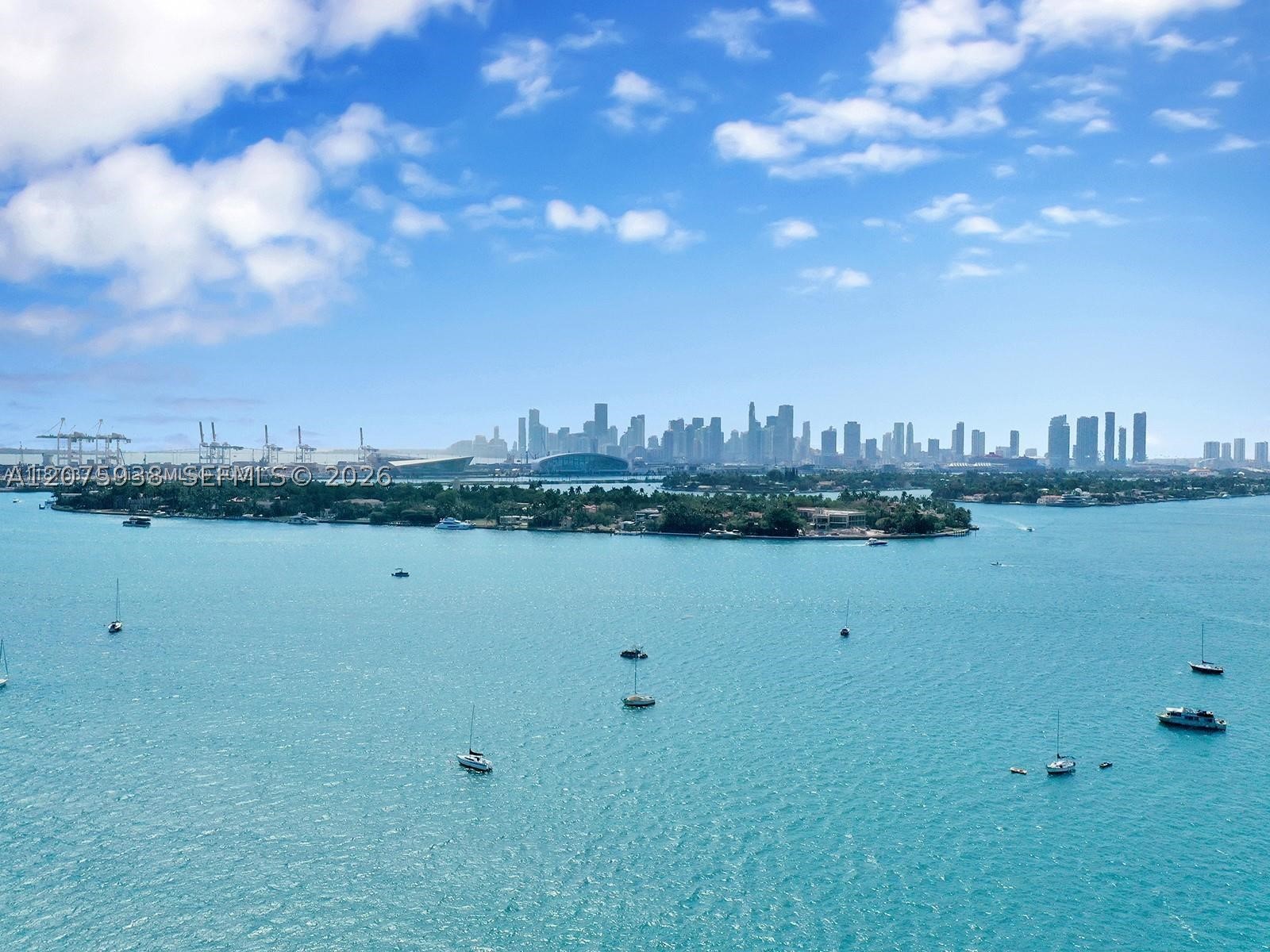 image Mirador 1000 (South Tower)66