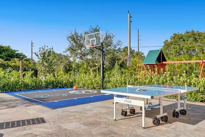 11203 NW 9th St Plantation, FL 33325