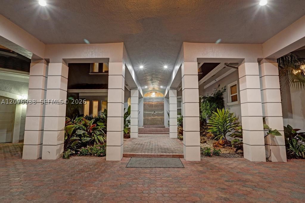 11203 NW 9th St Plantation, FL 33325