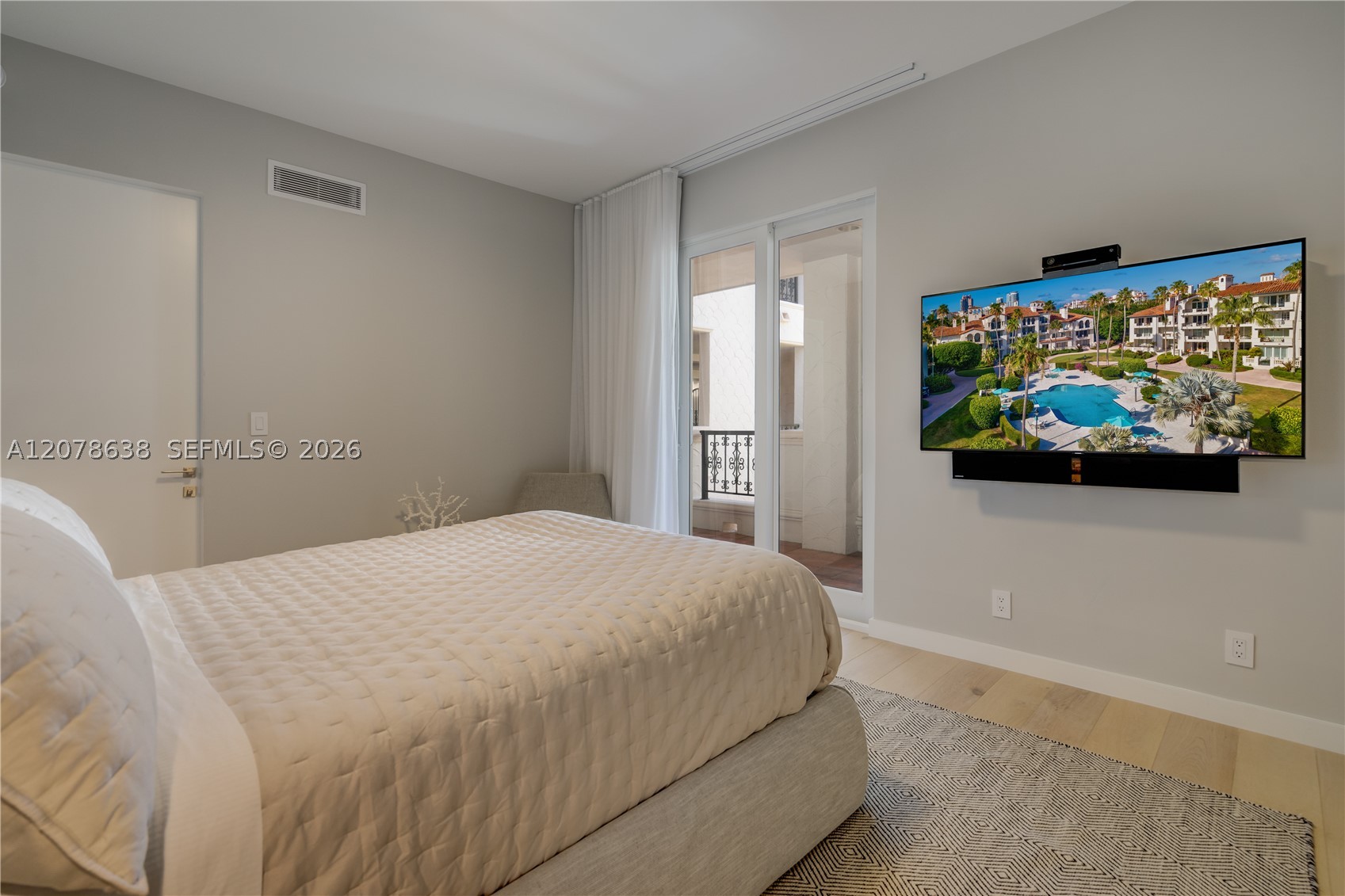 image Bayside Village East29