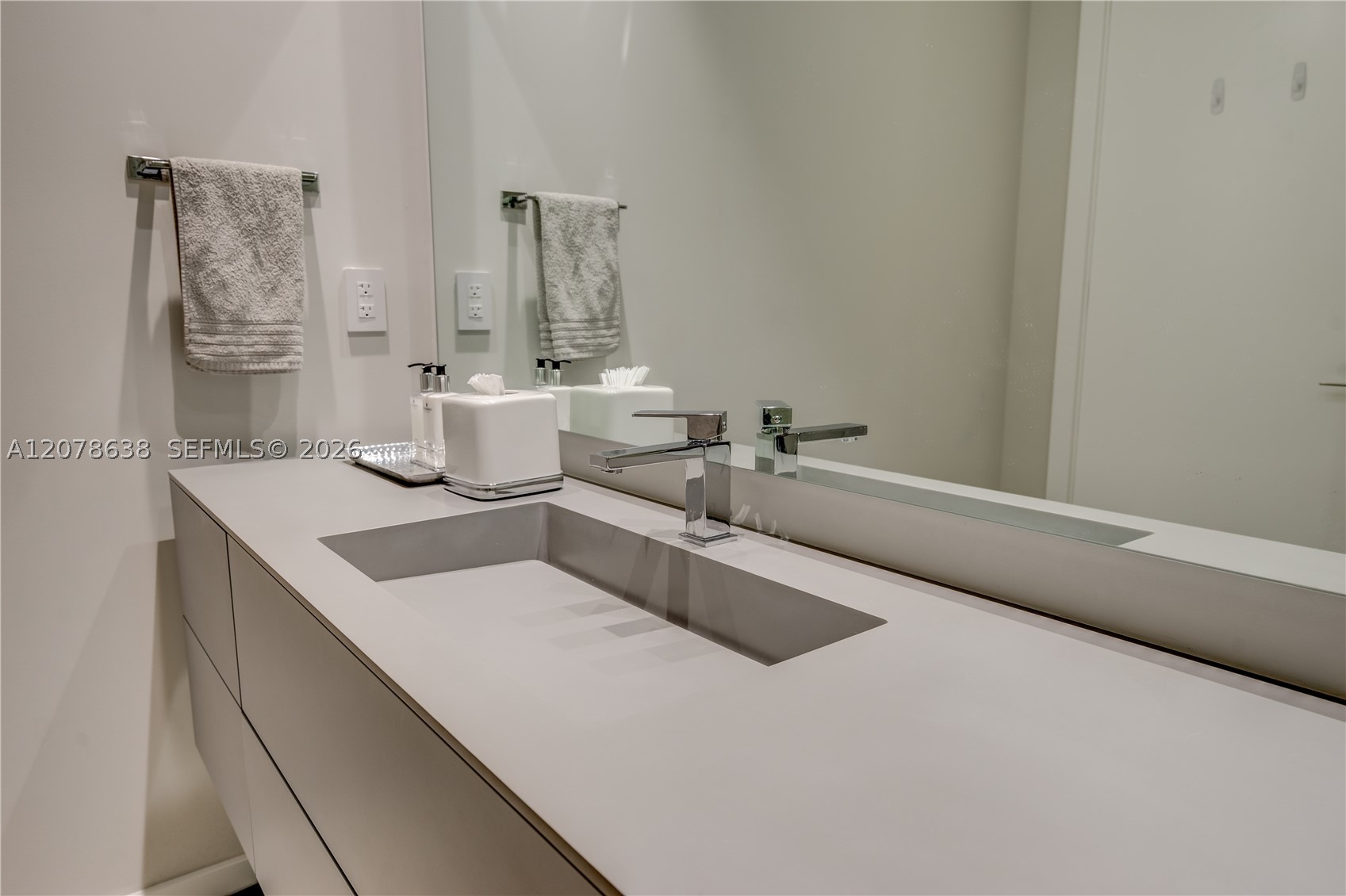 image Bayside Village East32
