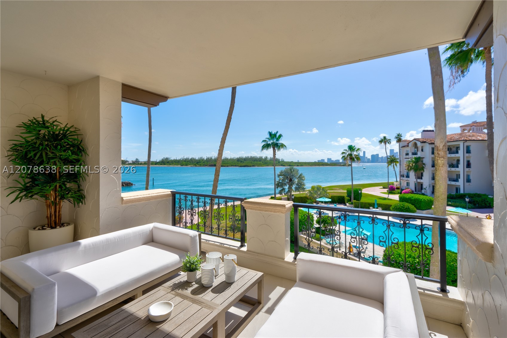 image Bayside Village East3