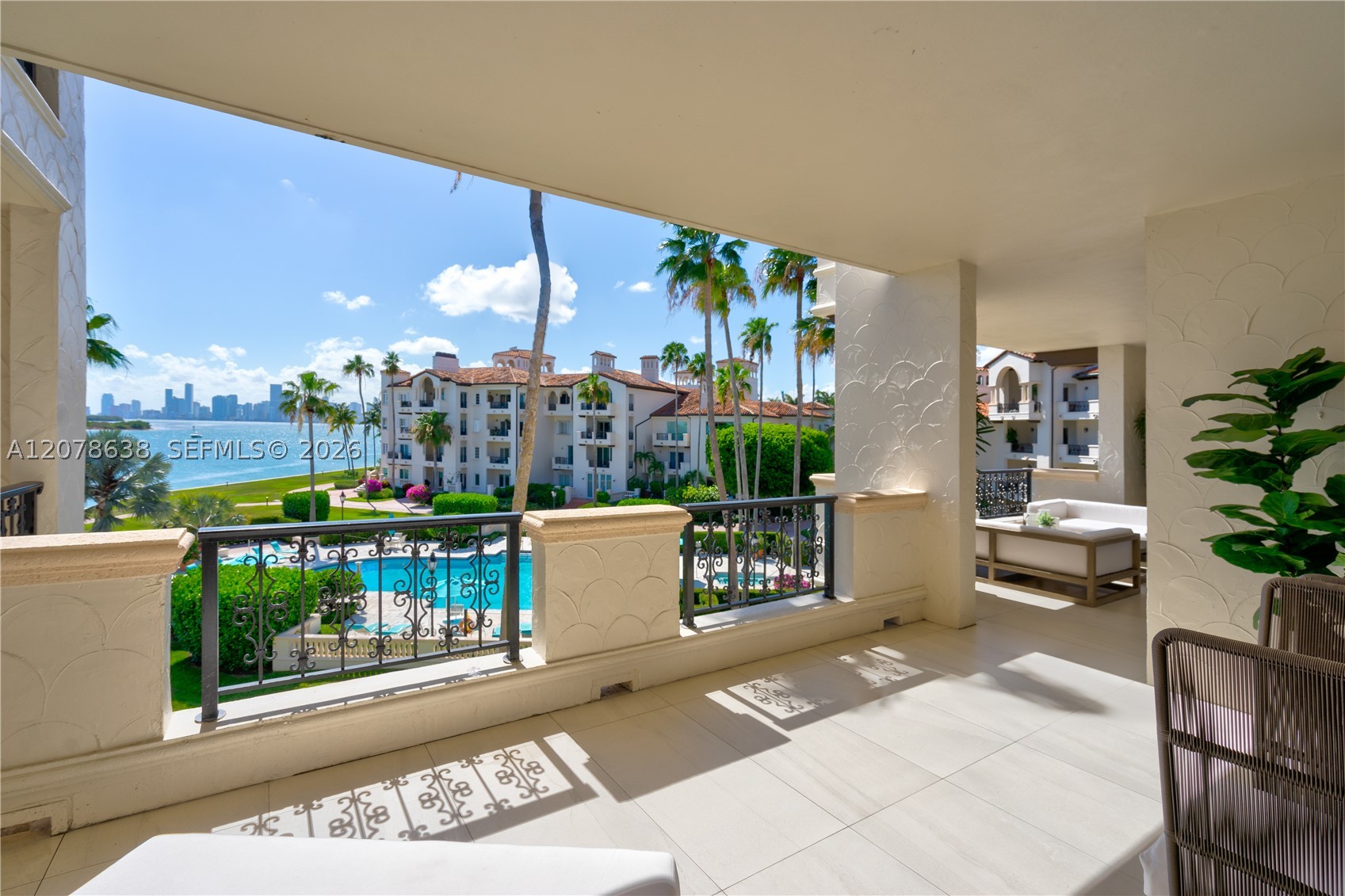 image Bayside Village East5