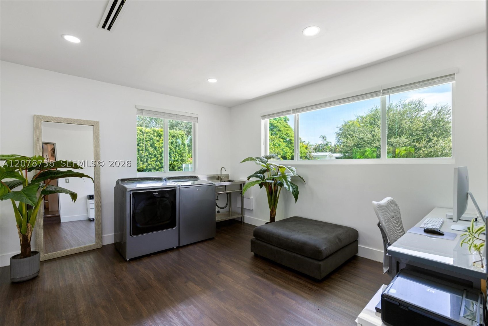 6140 SW 65th Ave South Miami, FL 33143