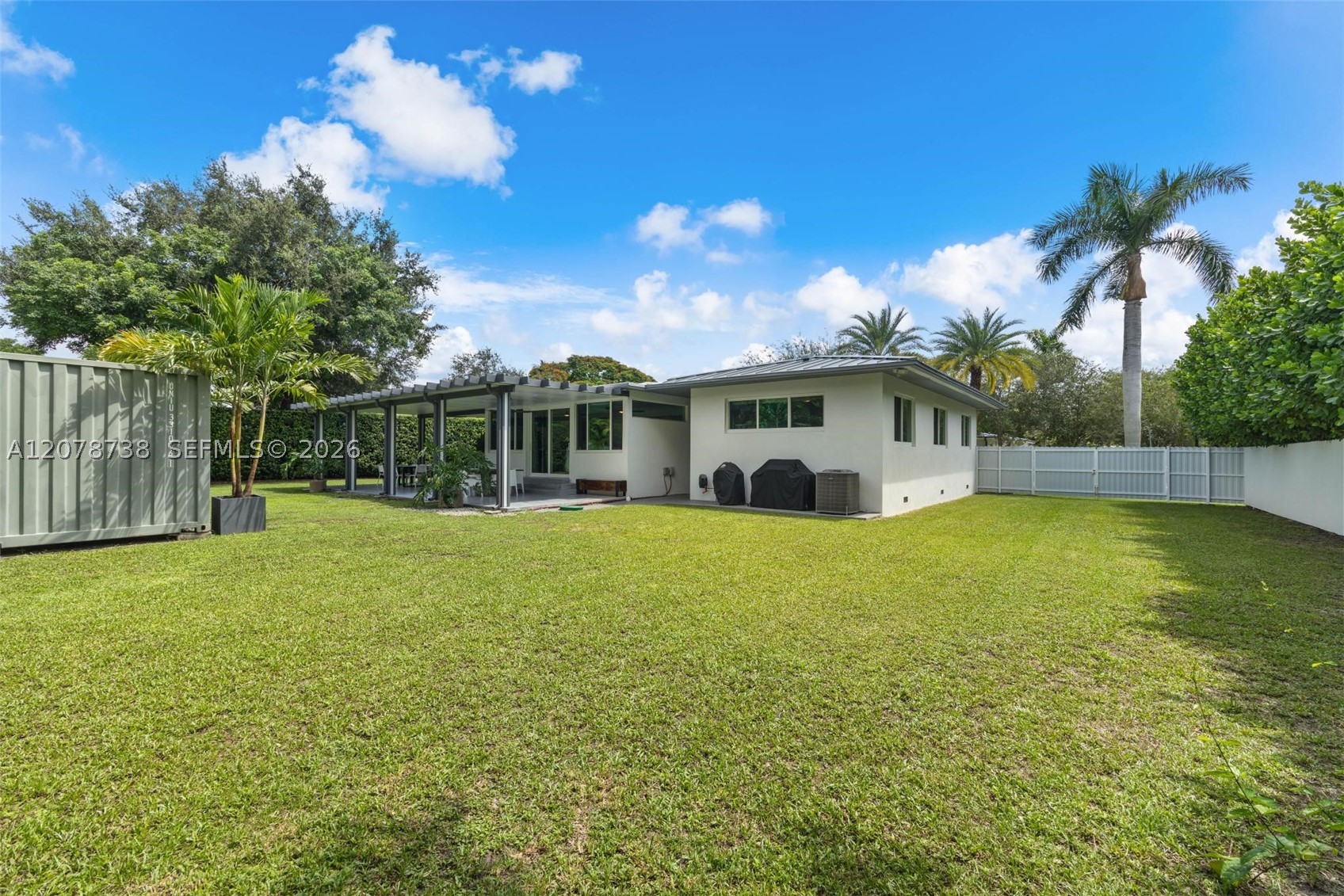 6140 SW 65th Ave South Miami, FL 33143