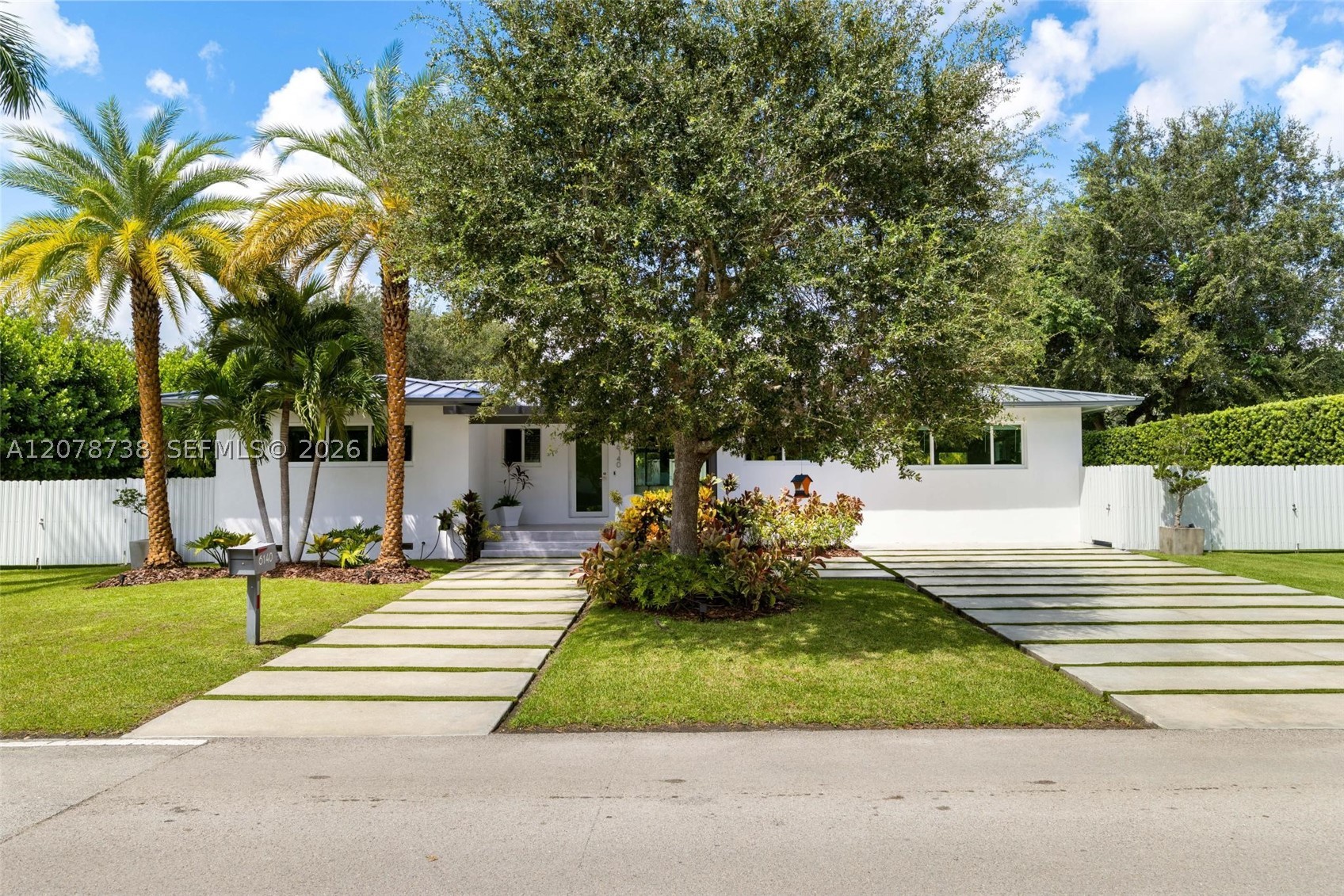 6140 SW 65th Ave South Miami, FL 33143