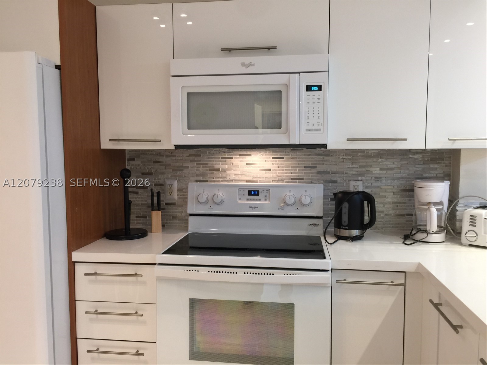 18100 N Bay Rd #809 Sunny Isles Beach, FL 33160