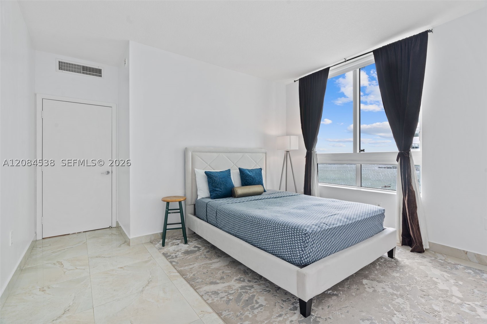image Quantum on the Bay19