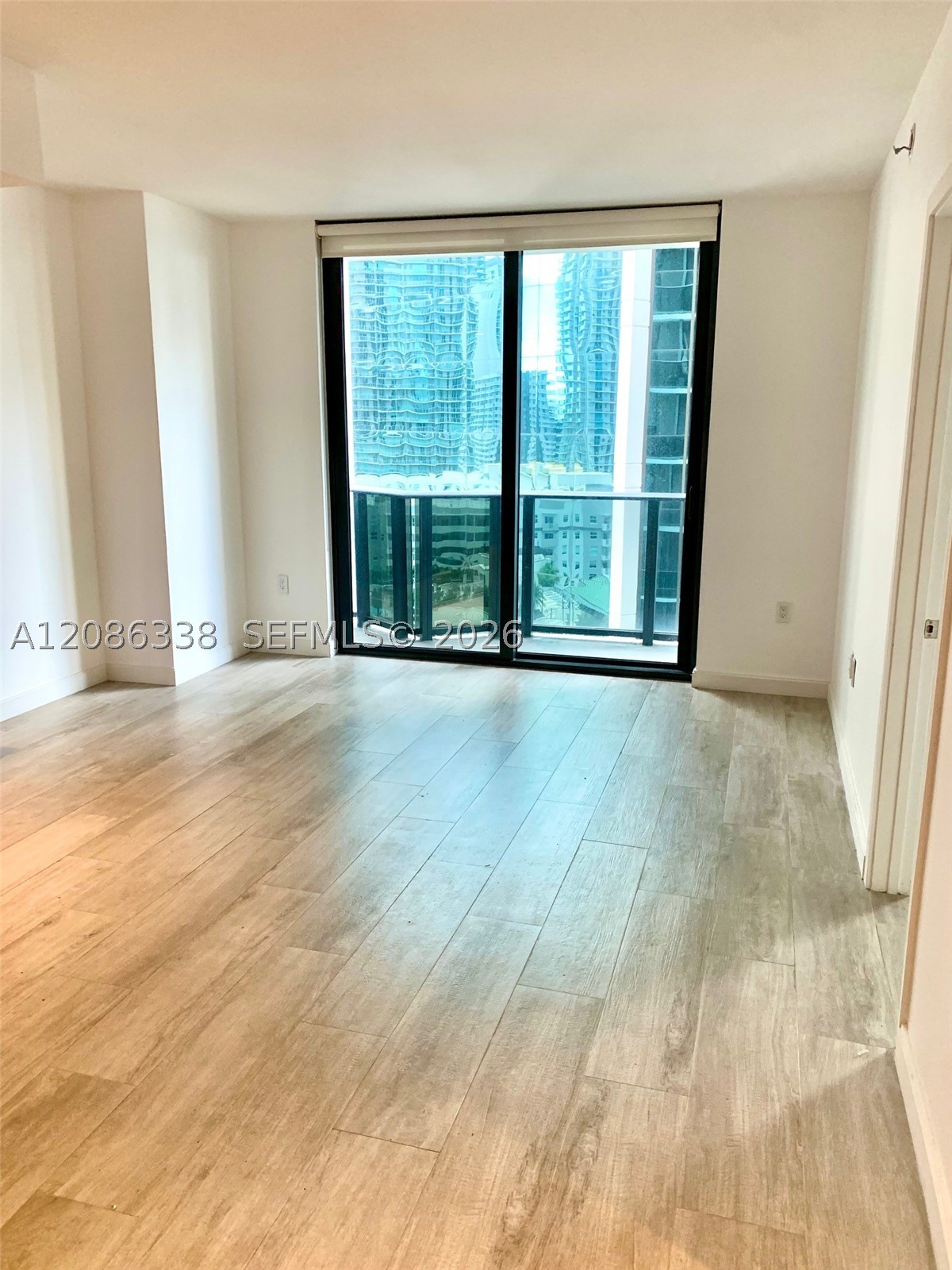 image Brickell Heights West2