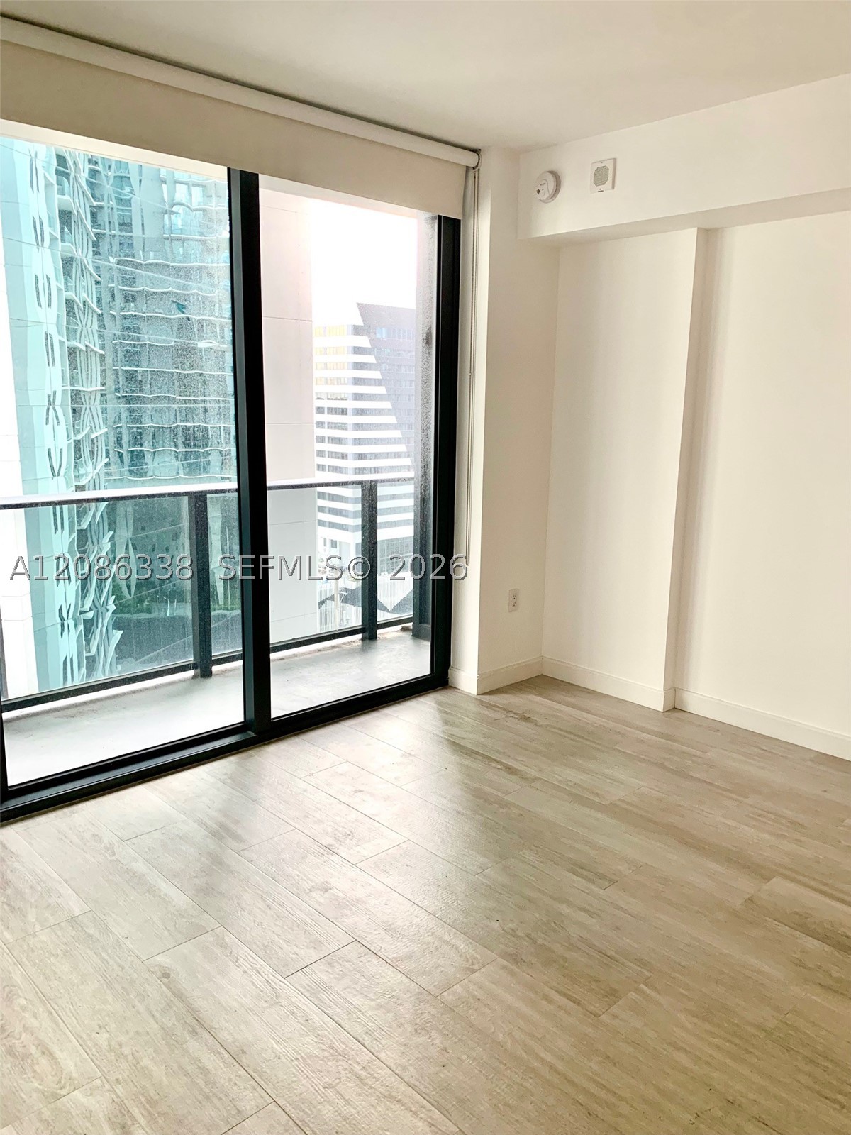 image Brickell Heights West4