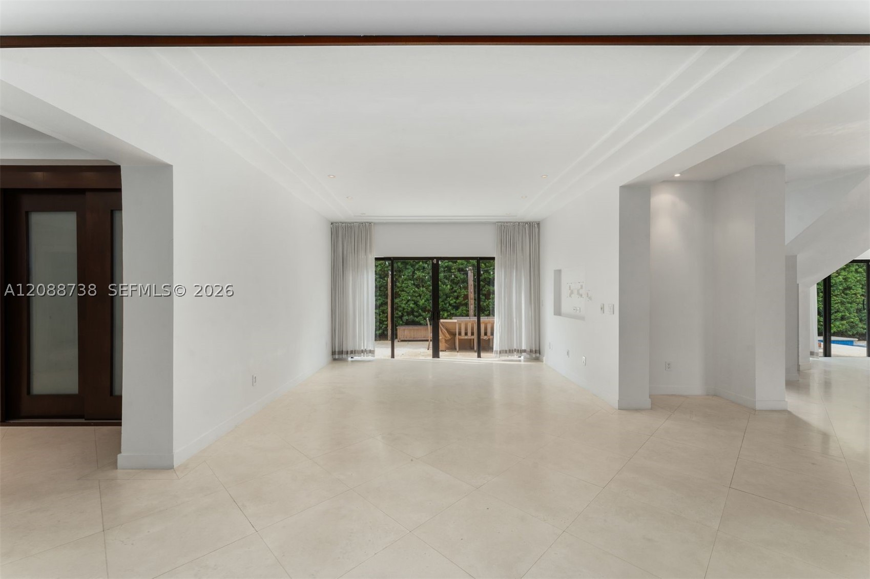 1600 W 24th St Miami Beach, FL 33140