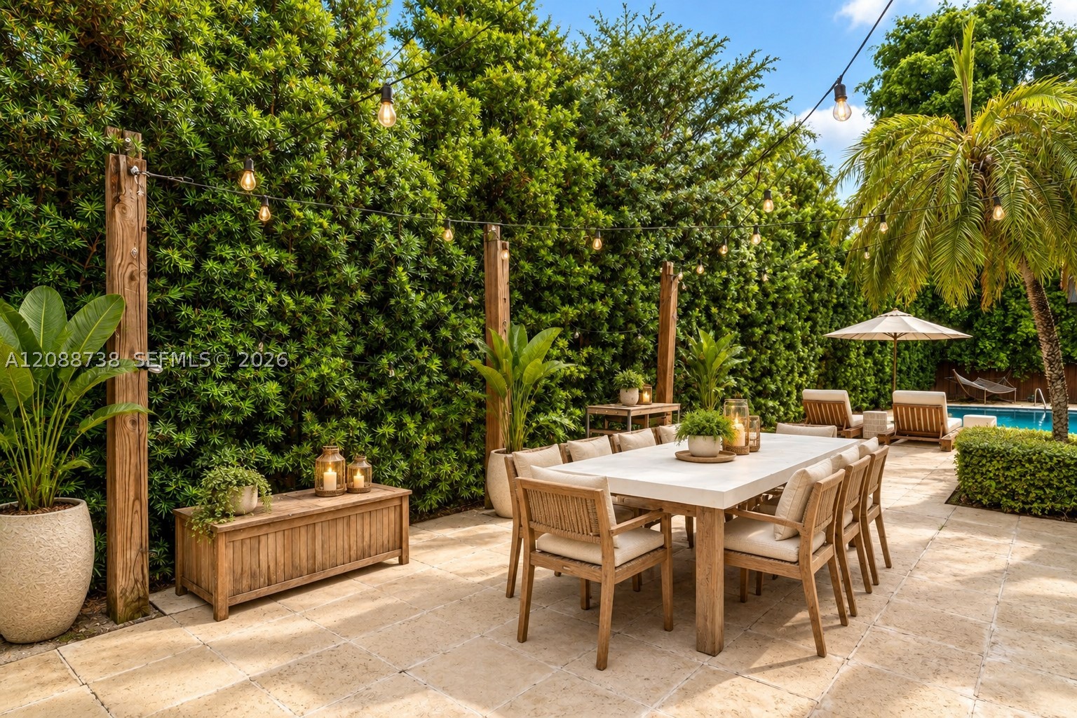 1600 W 24th St Miami Beach, FL 33140