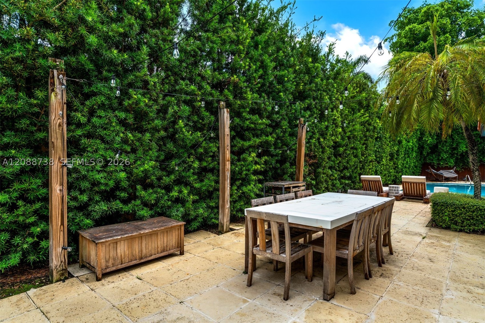 1600 W 24th St Miami Beach, FL 33140