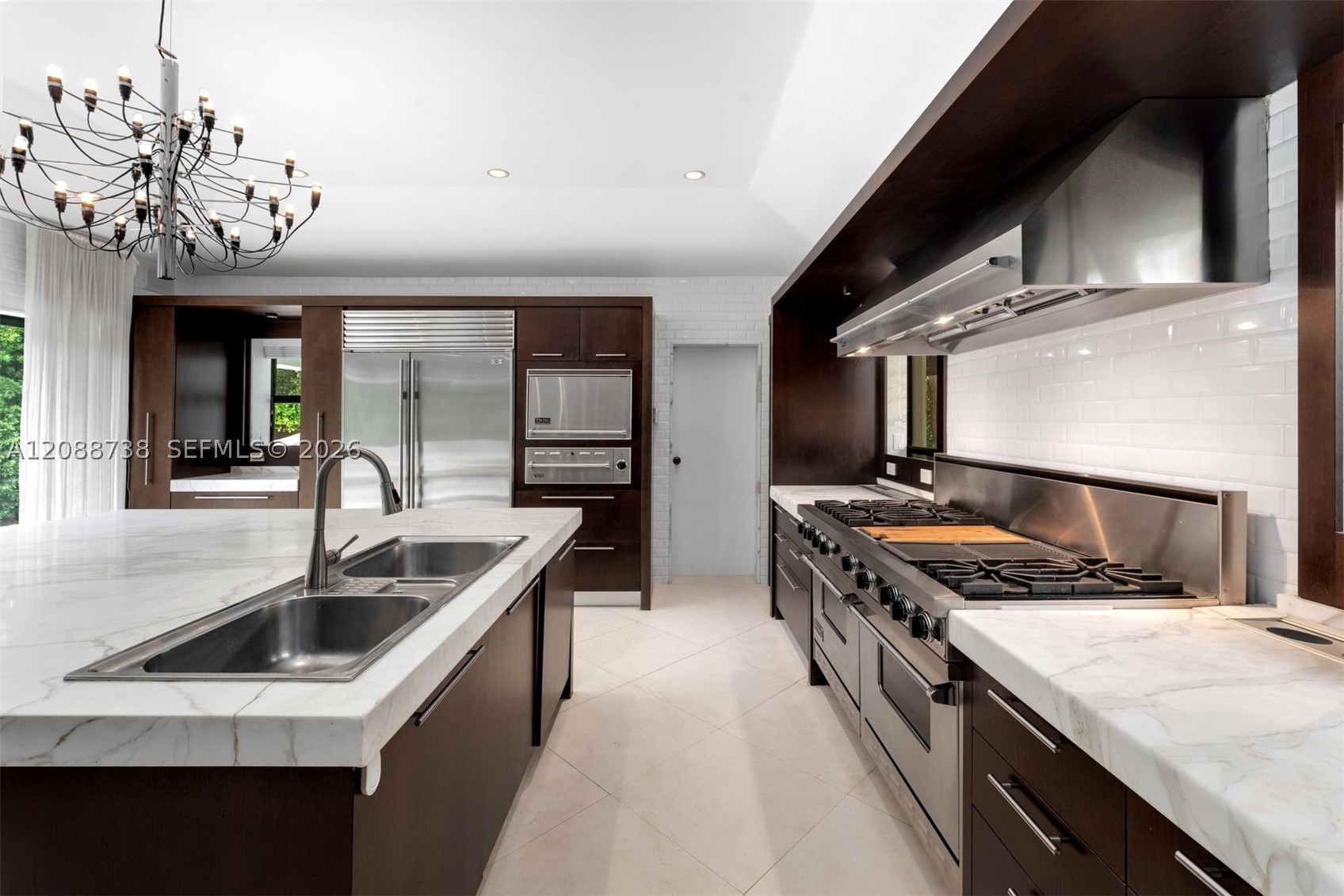 1600 W 24th St Miami Beach, FL 33140