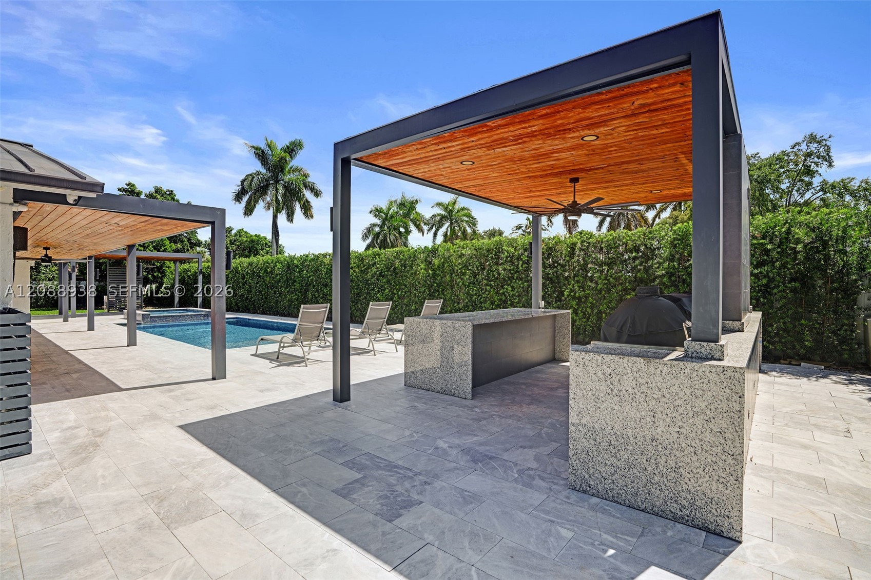 12990 SW 190th St Miami, FL 33177