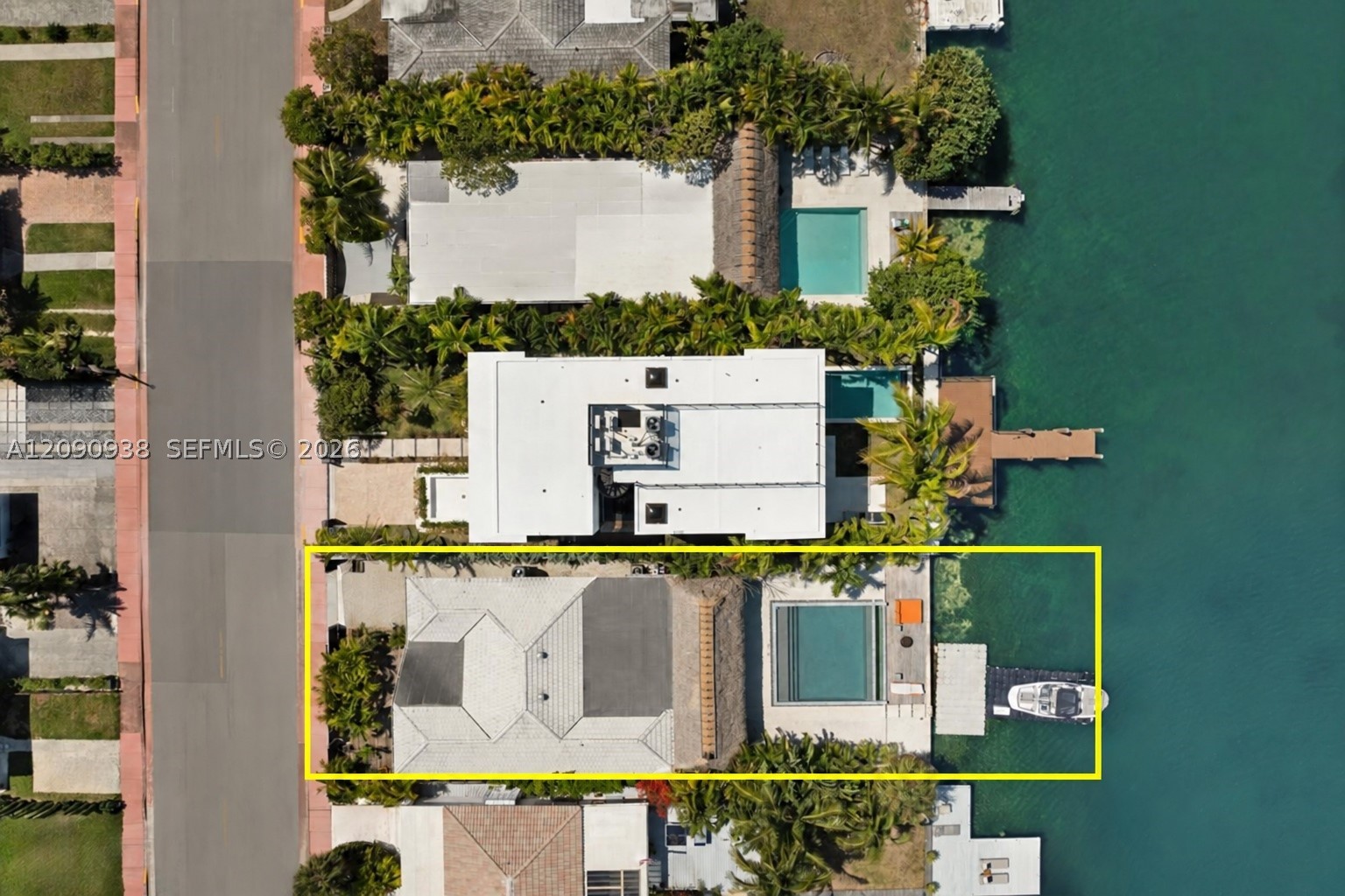 661 86th St Miami Beach, FL 33141