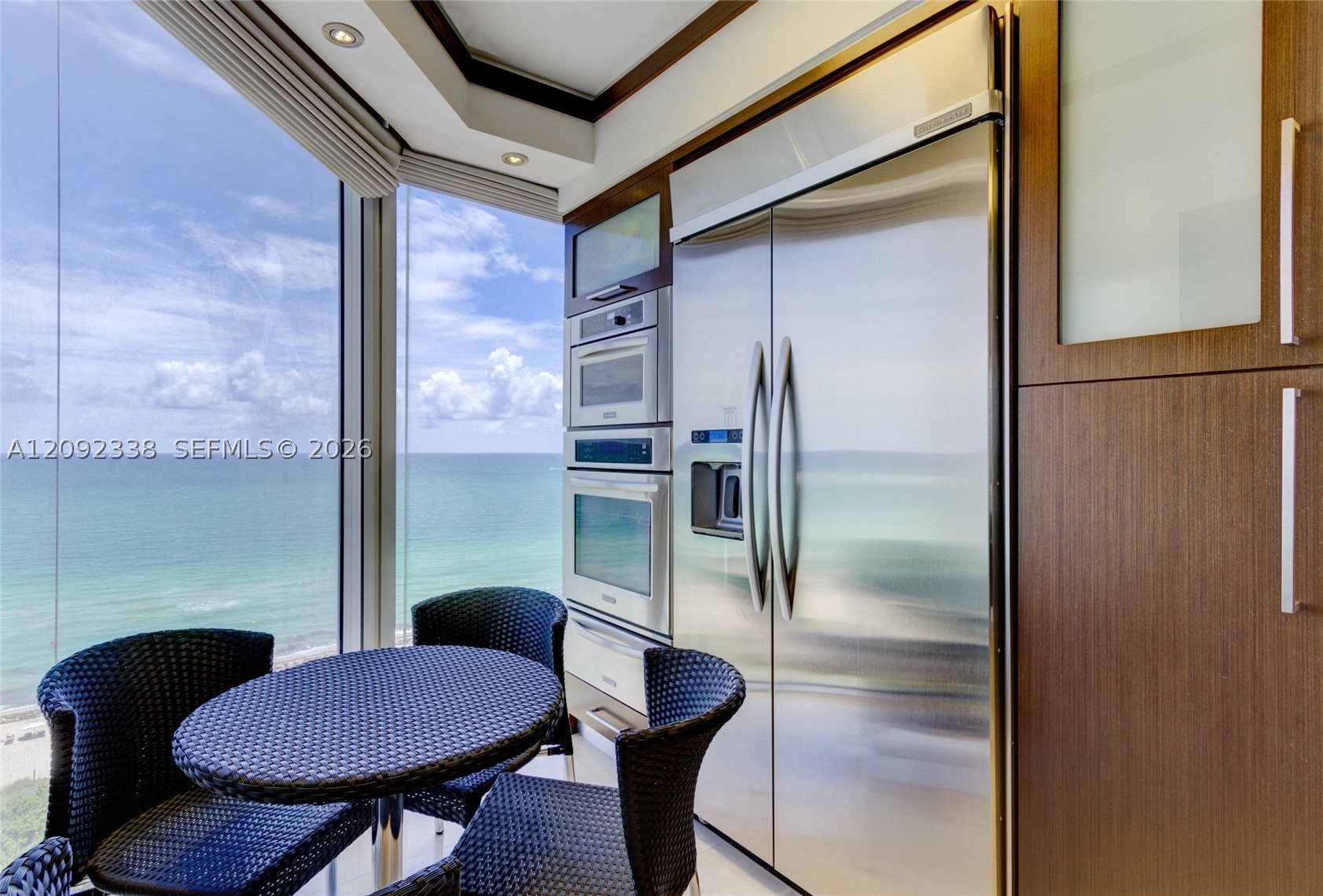 image Green Diamond13