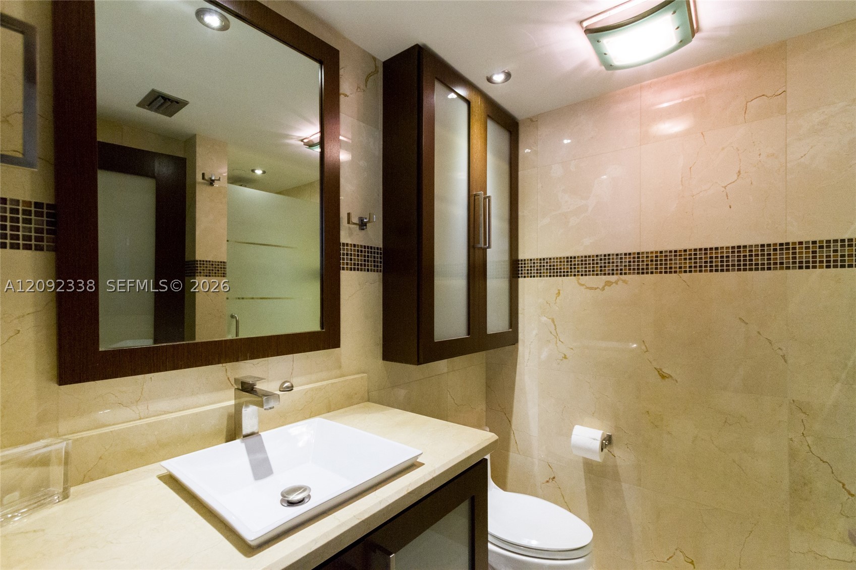 image Green Diamond22