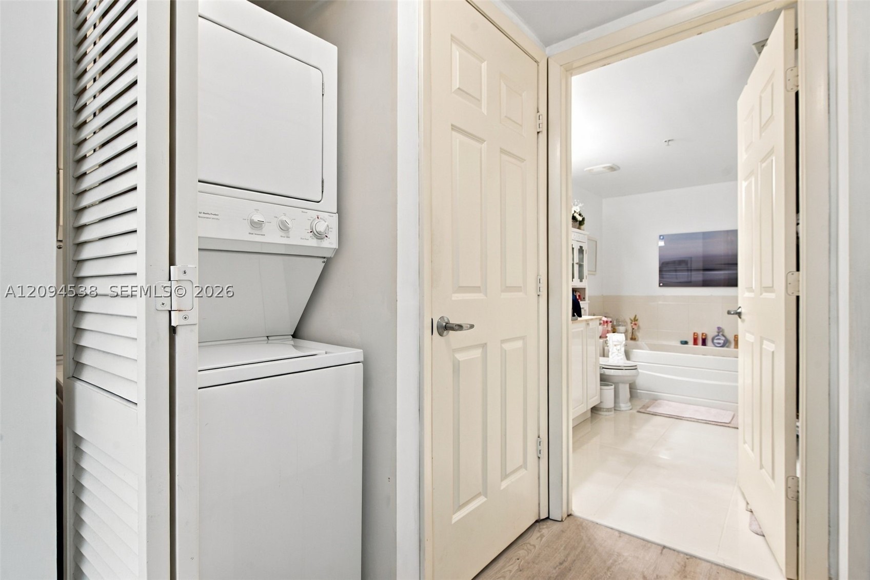 55 Merrick Way #520 Coral Gables, FL 33134