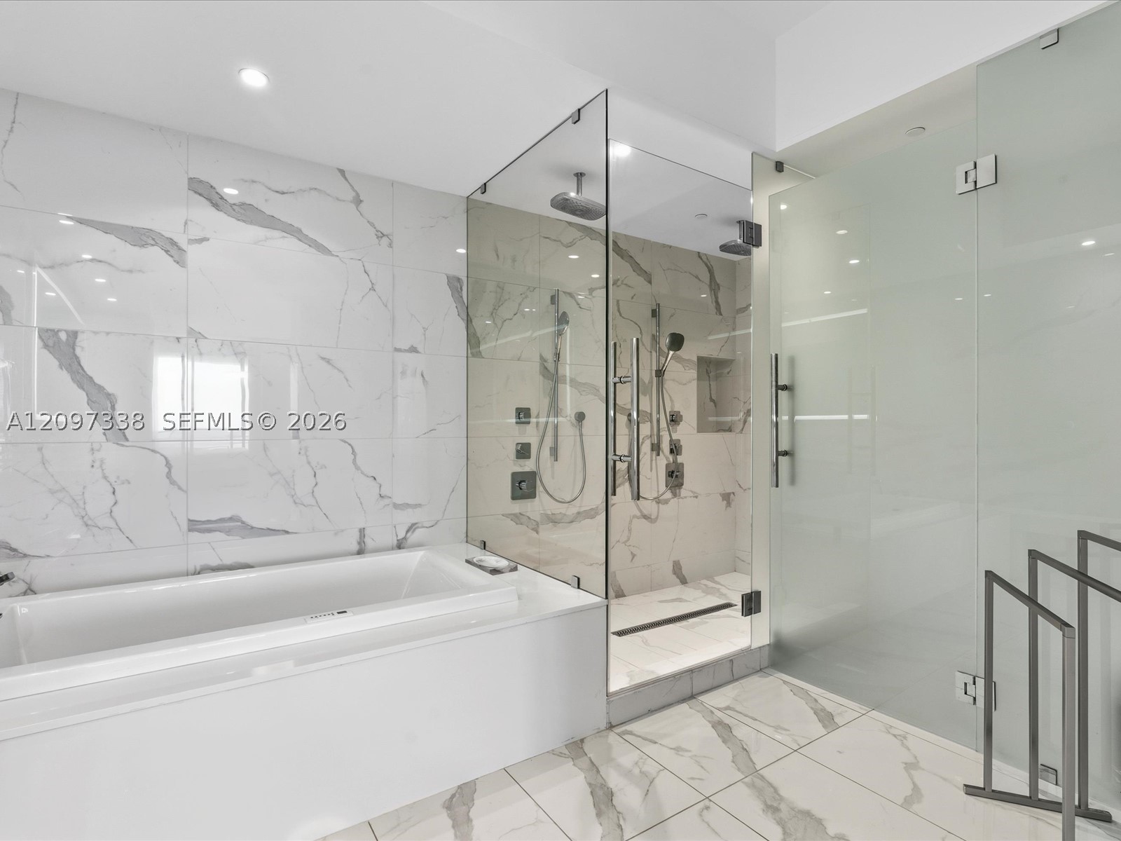image Prive19