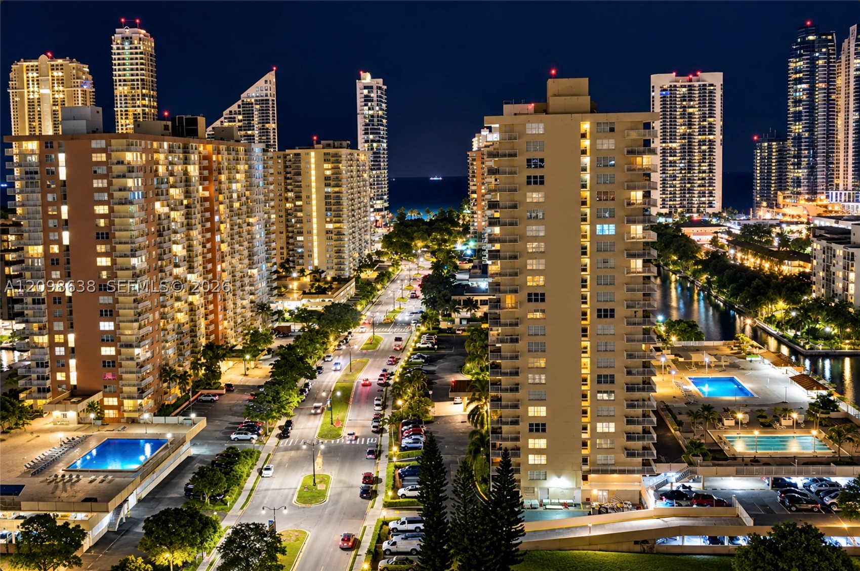 image Winston Towers 70016