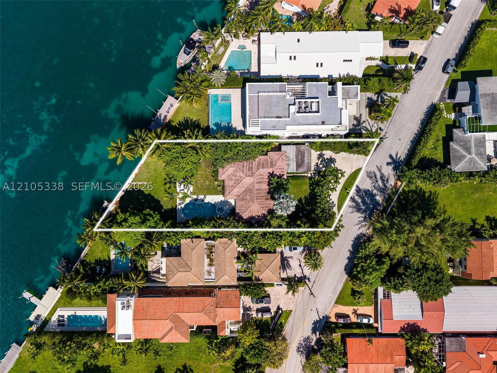 9250 Bay Dr Surfside, FL 33154